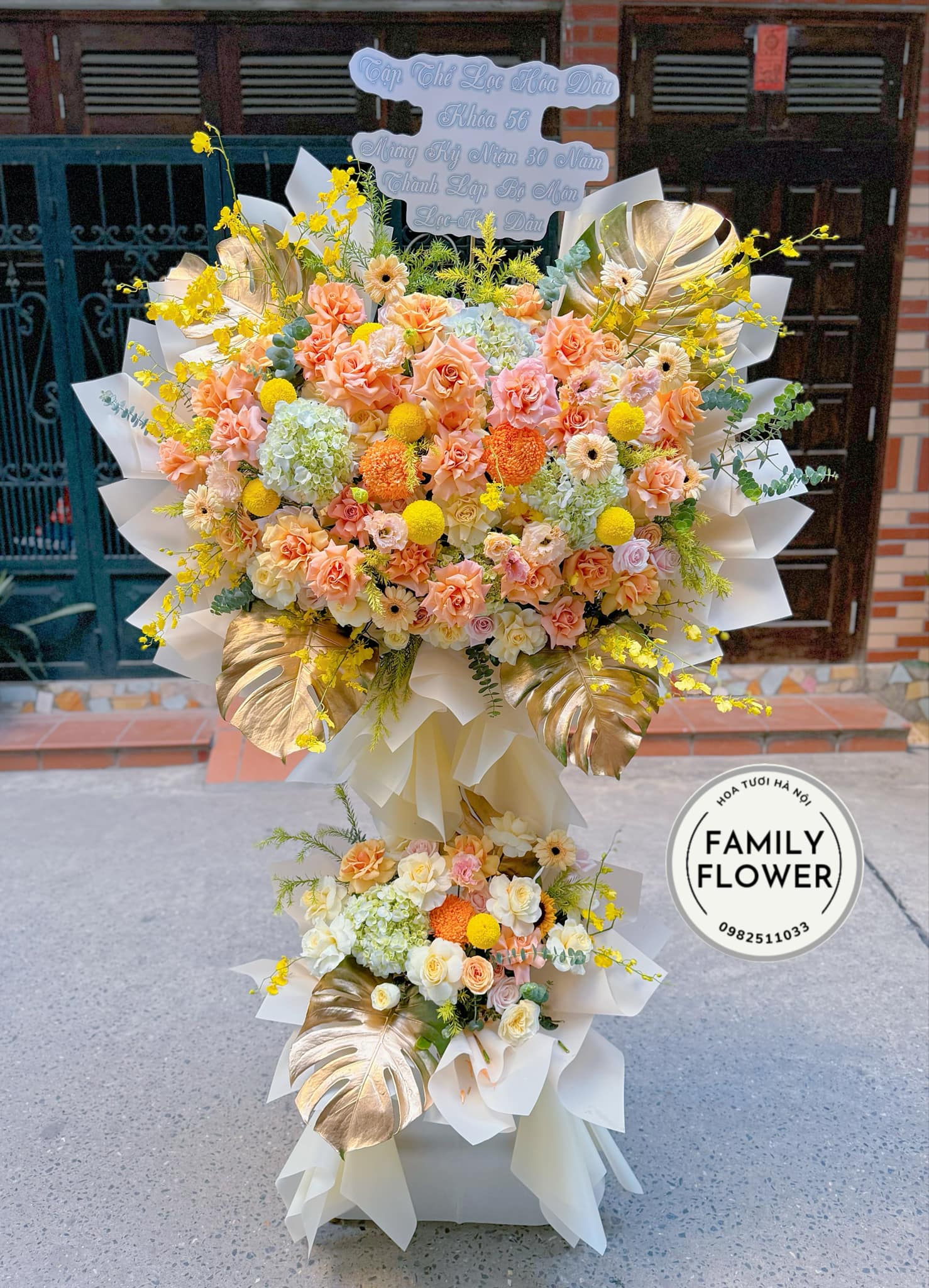 Kệ hoa chúc mừng ngày thành lập công ty ! Hoa sự kiện hội nghị ở Hà Nội ! Mua hoa tươi Hà Nội