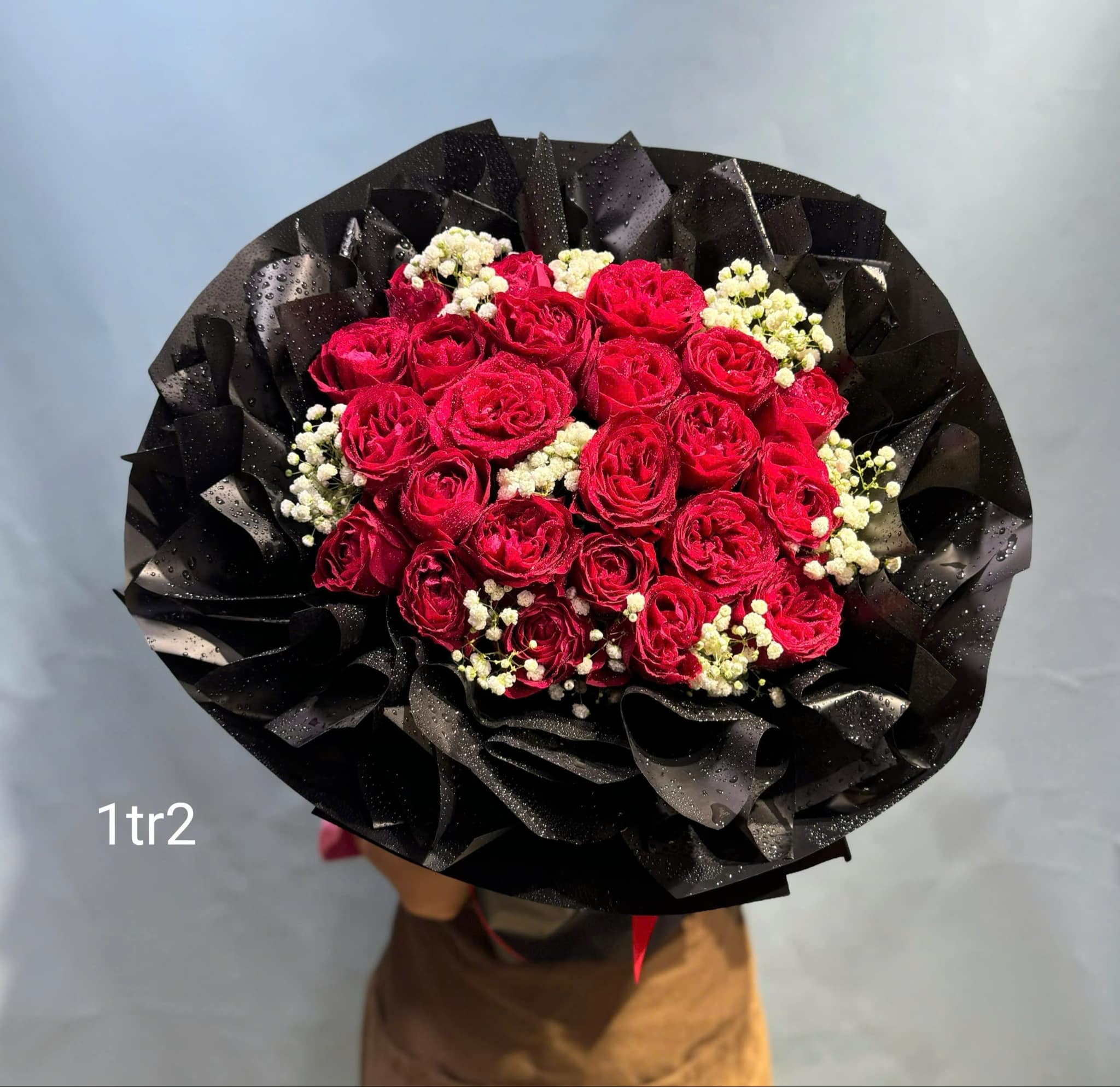 Bó hồng đỏ tặng 20/10 nhân ngày phụ nữ Việt Nam tại Ba Đình Hà Nội ! Hoa chúc mừng tại hà Nội ! Mua hoa tươi online Hà Nội