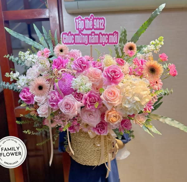 Lẵng hoa chúc mừng năm học mới ở quận Cầu Giấy Hà Nội ! Hoa tươi Hà Nội