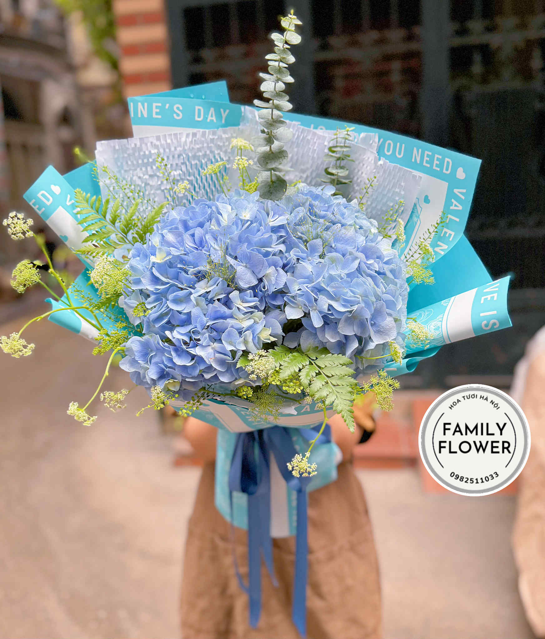 Bó hoa cẩm tú cầu xanh dương tặng chúc mừng sinh nhật tại Hà Nội