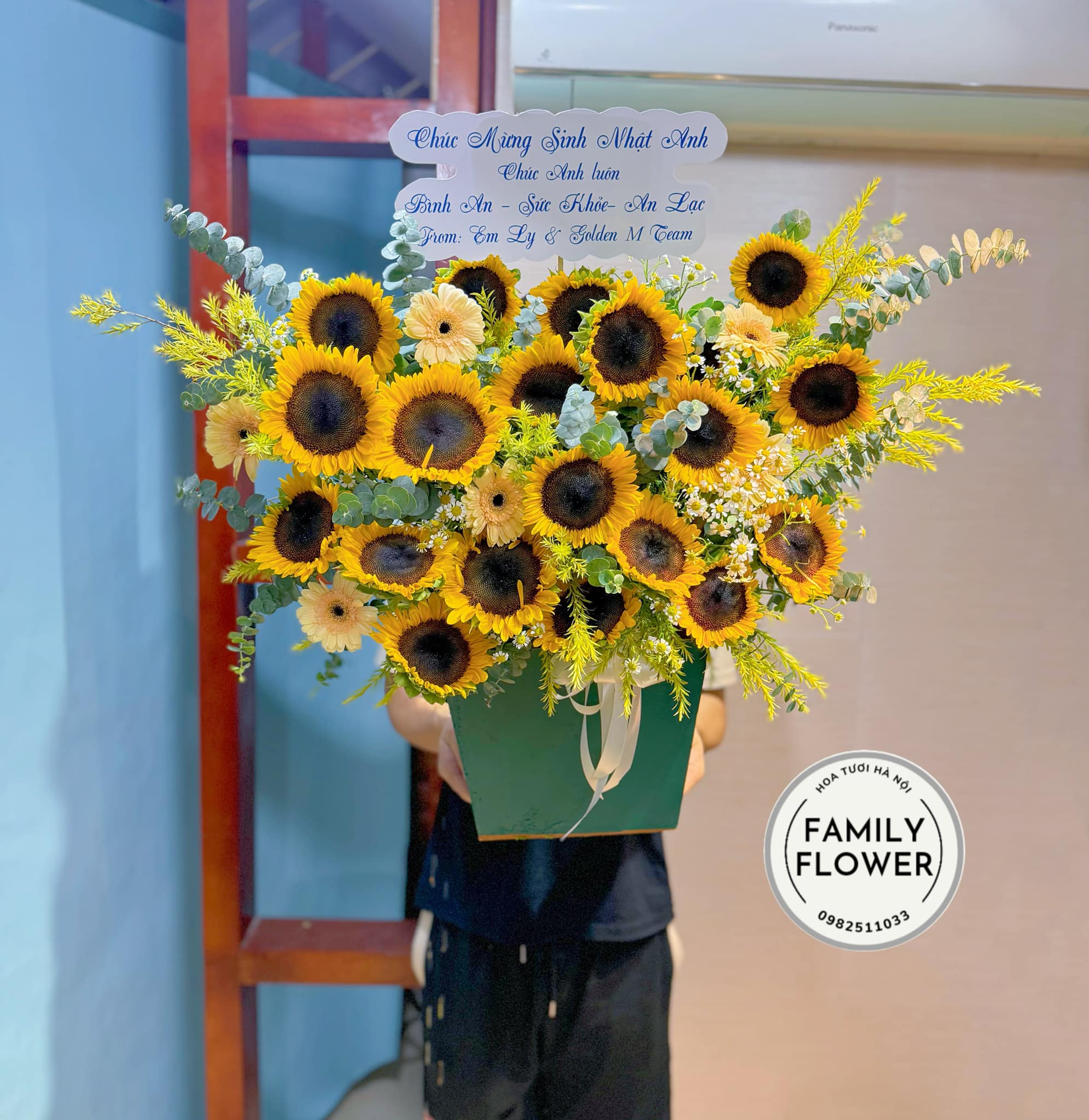 Lẵng hoa hướng dương tặng chúc mừng sinh nhật ! Đặt hoa tươi Hà Nội