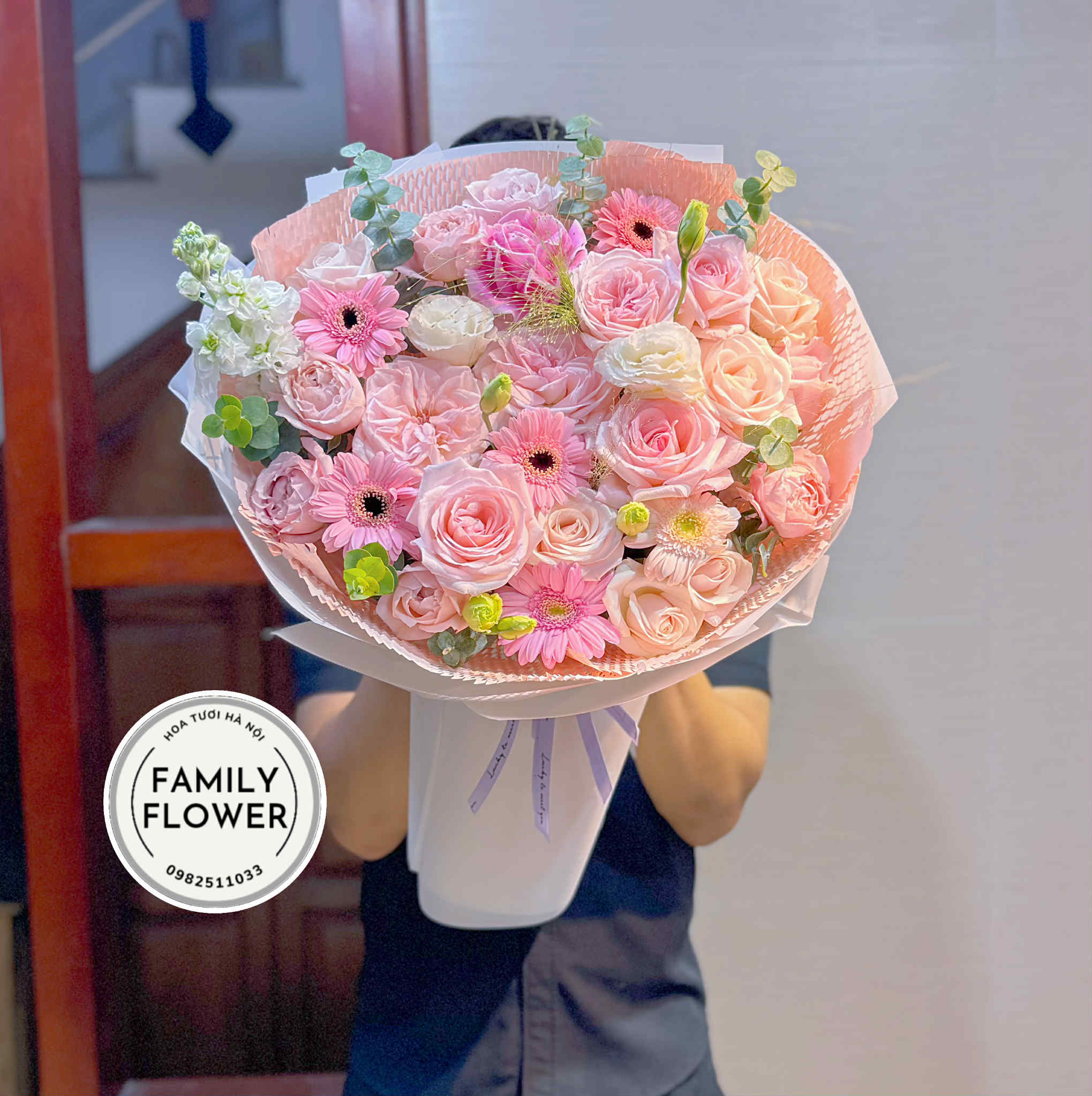 Bó hoa tone hồng tặng chúc mừng sinh nhật tại Hà Nội
