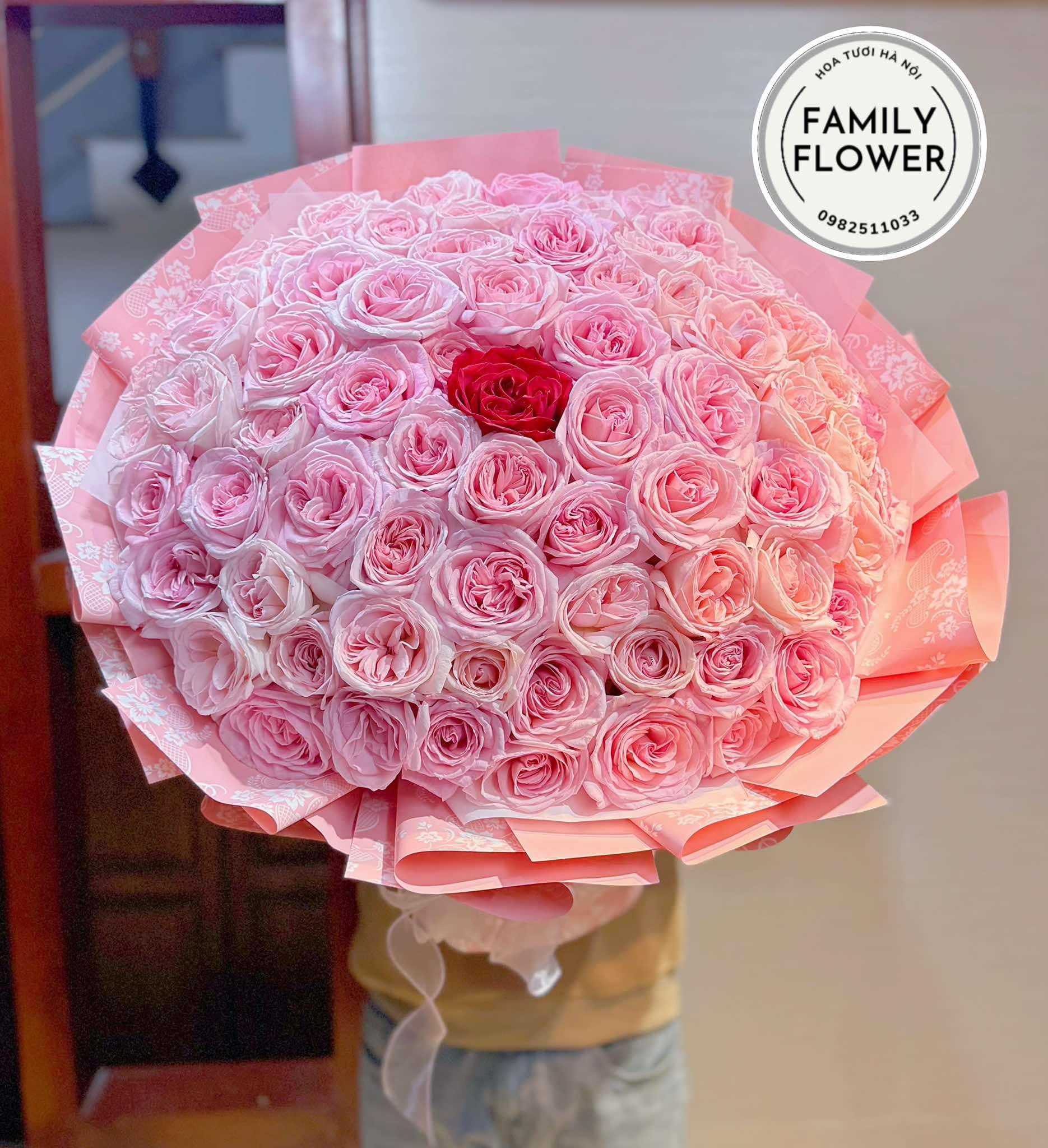 Bó hoa hồng ohra tặng người yêu quận Đống Đa Hà Nội ! Hoa tươi Đống Đa !