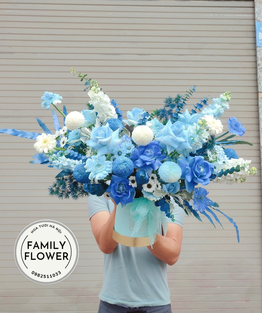Hộp hoa xanh chúc mừng sinh nhật sếp , đối tác ,lãng hoa tươi tại quận Ba Đình - Cầu Giấy.