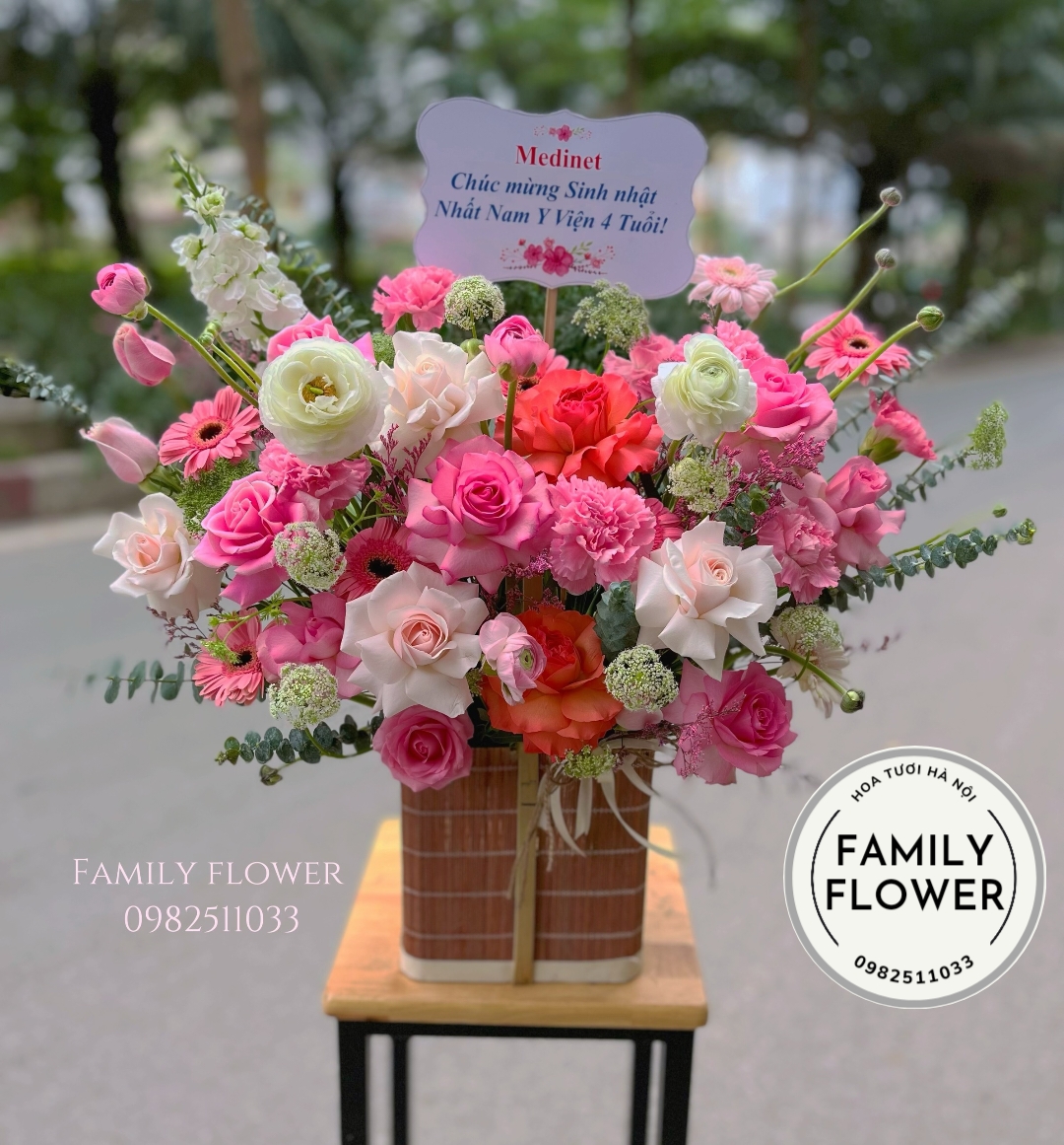 Lẵng hoa chúc mừng sinh nhật quận Cầu Giấy