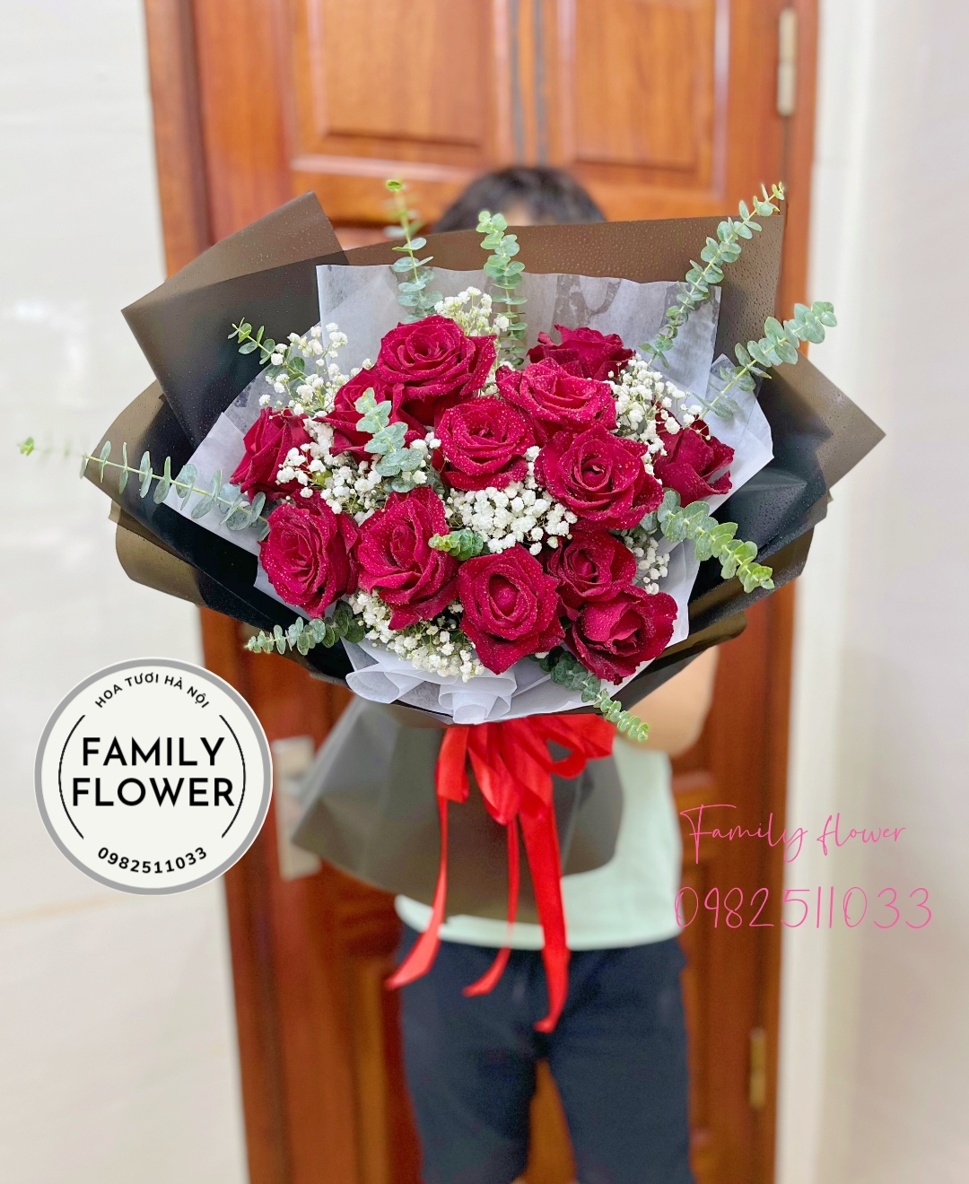 1 BÓ HOA HỒNG ĐỎ TẶNG VỢ BẤT NGỜ TĂNG THÊM TÌNH CẢM . HOA HỒNG ĐỎ HÀ NỘI