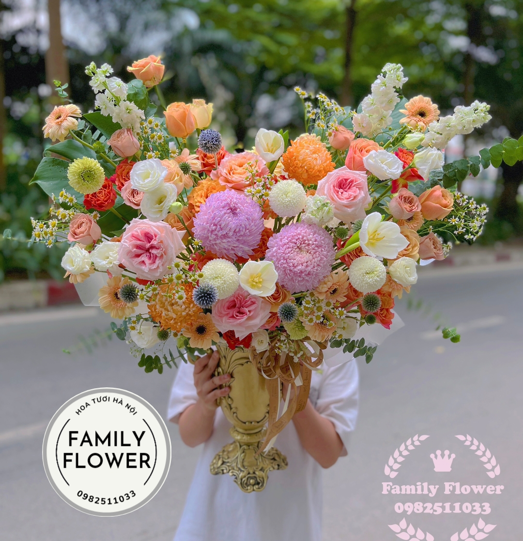 Bình hoa sang trọng tặng sếp , giám đốc nhân dịp sinh nhật tại quận Đống Đa, Ba Đình Hà Nội ! Mua hoa tươi Hà Nội