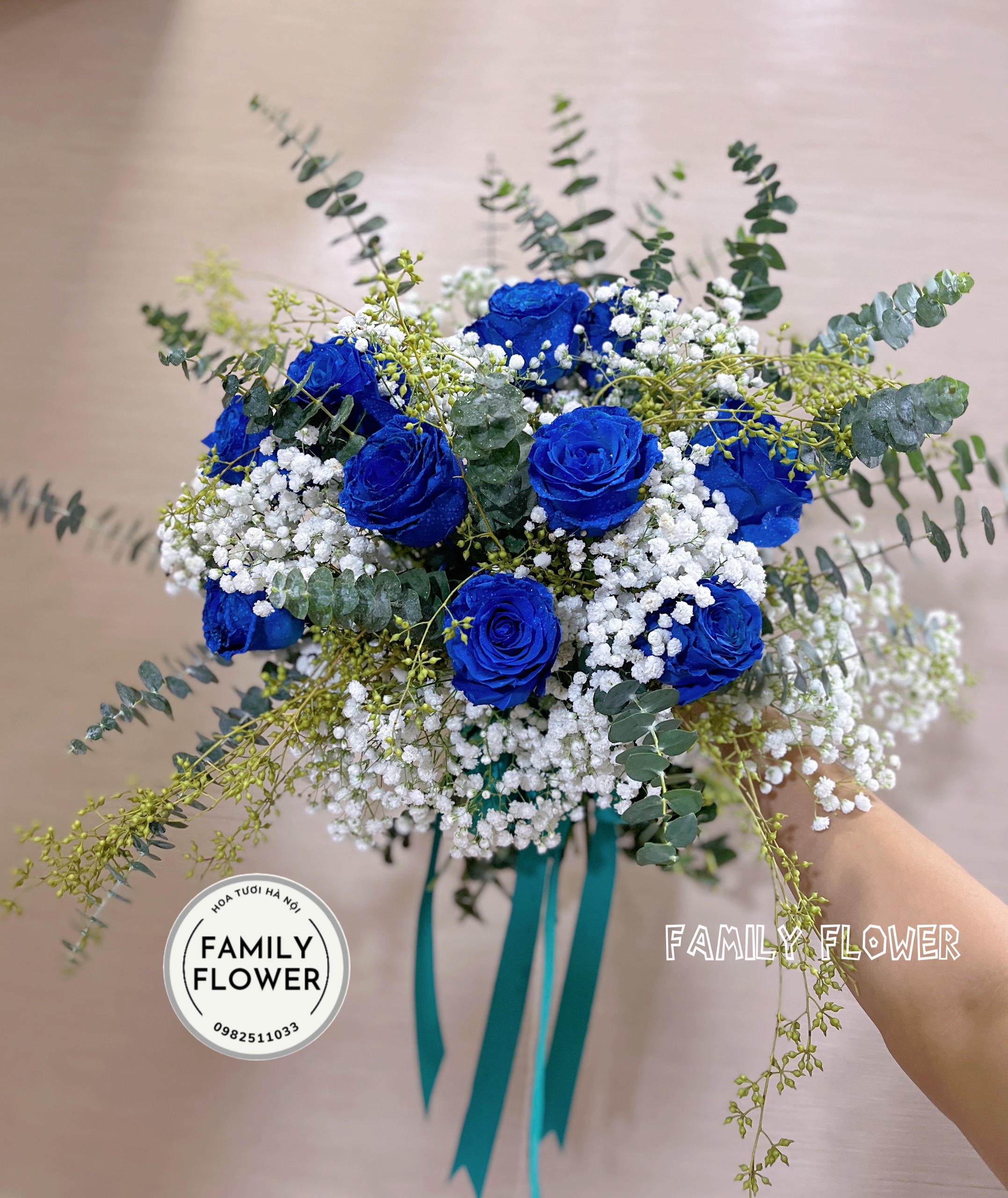 Bó hoa hồng ecuador nhập khẩu tặng bạn gái nhân dịp sinh nhật , 8 tháng 3 ở quận Ba Đình ,Đống Đa Hà Nội ! Mua hoa tươi tại Hà Nội