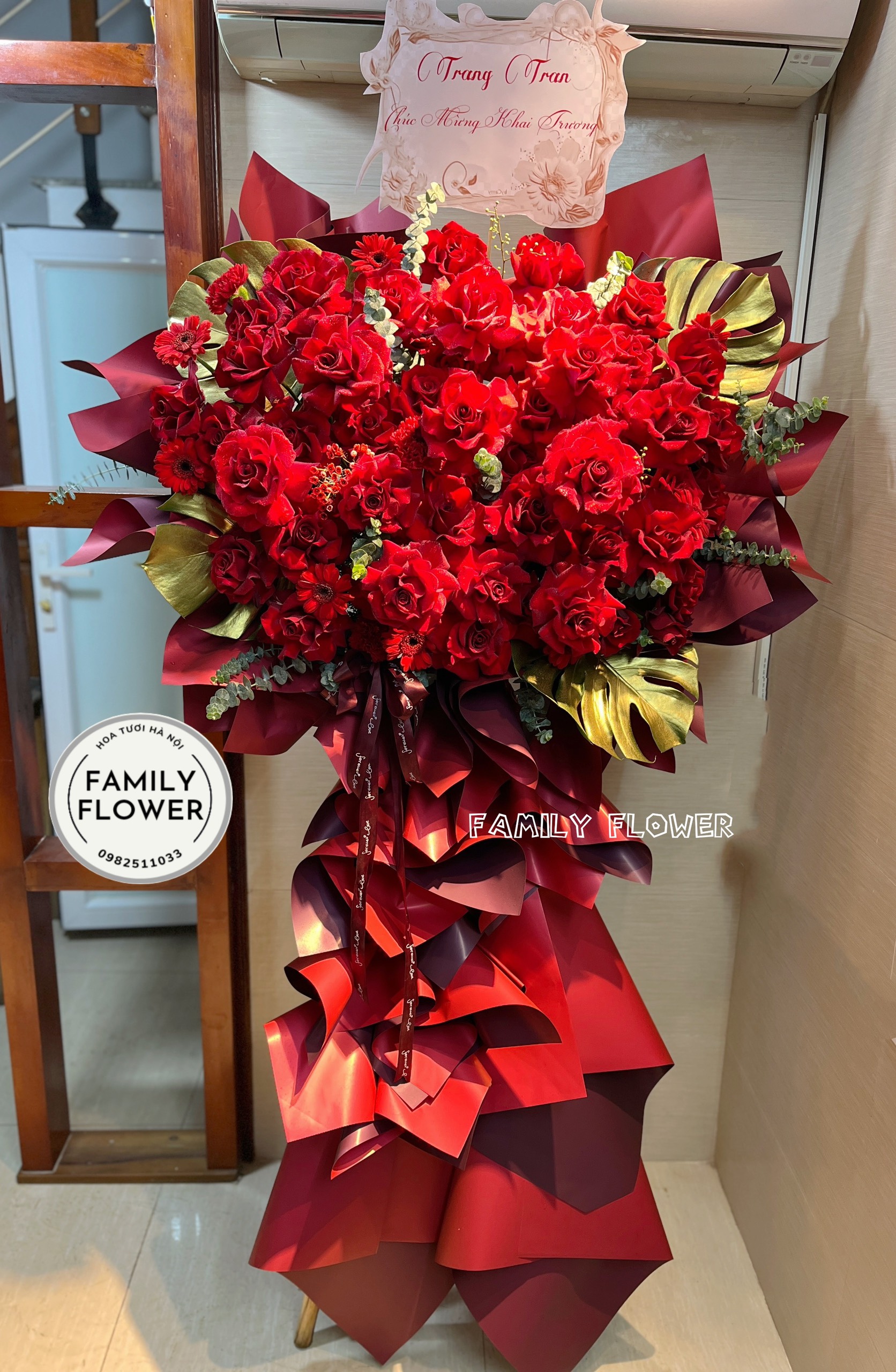 Kệ hoa tone đỏ rực rỡ mừng khai trương ,sinh nhật ở quận Ba Đình Hoàn kiếm Hà Nội ! Hoa tươi Ba Đình