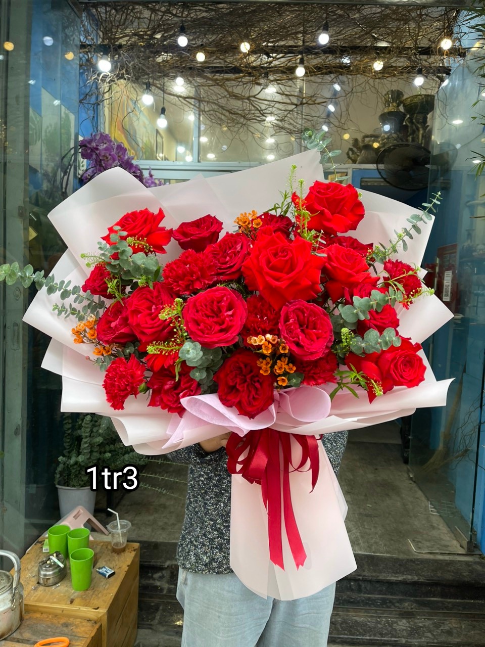 Hoa tươi Hà Nội - Bó hồng đỏ 8/3 tại Ba Đình Hà Nội