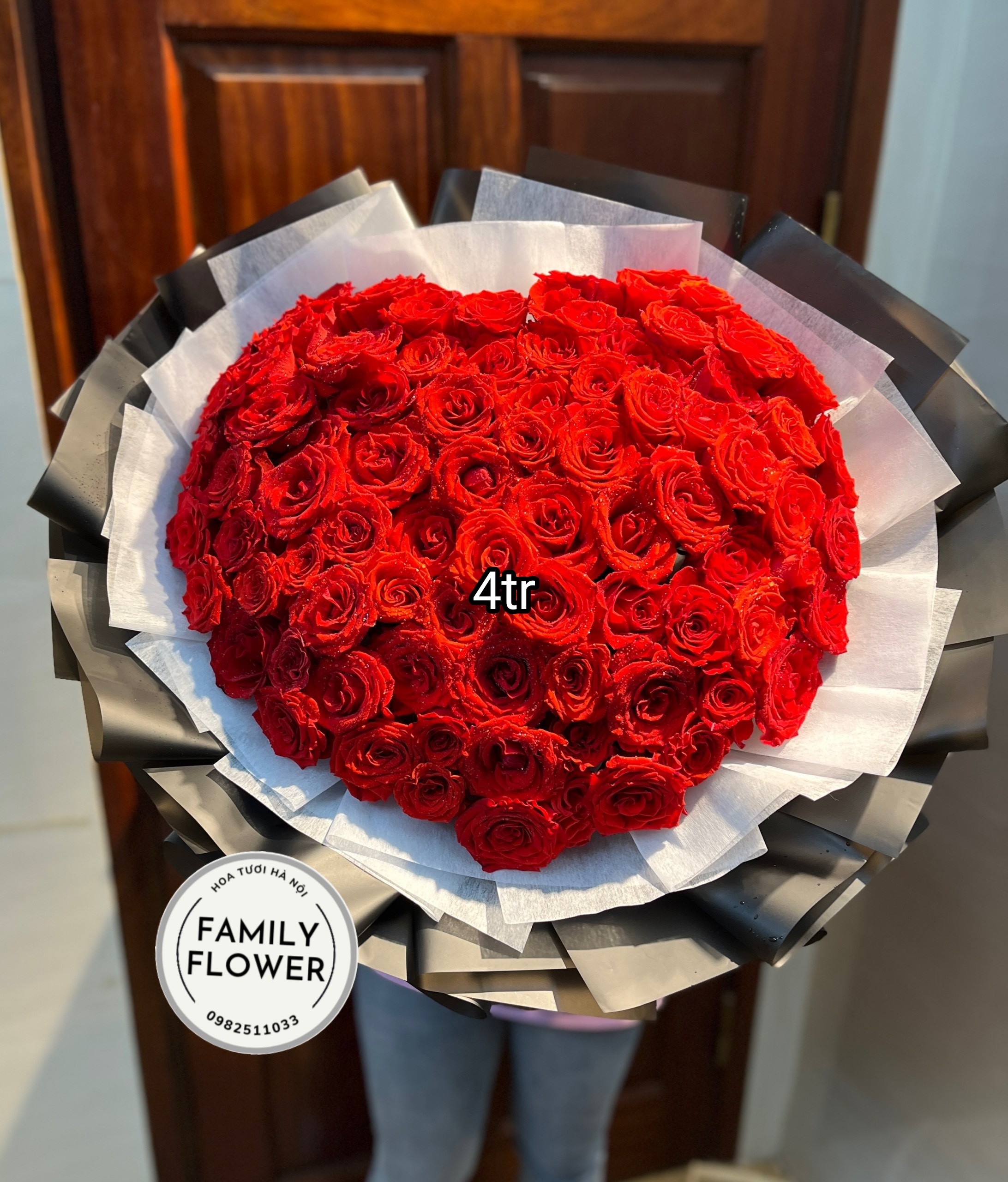 Hoa tươi Hà Nội - Bó hồng đỏ 8/3 tại Ba Đình Hà Nội