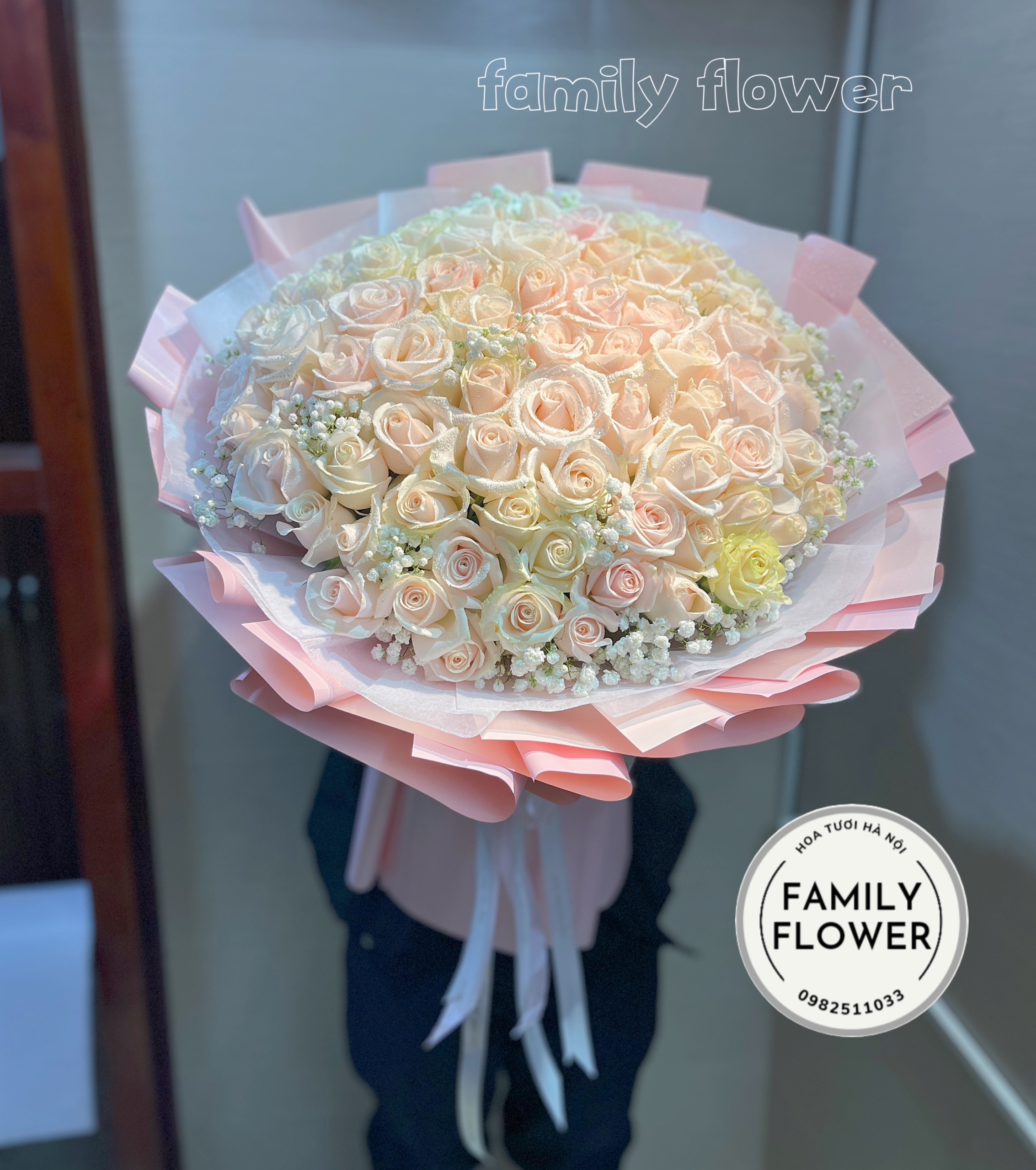 Bó hoa hồng kem 100 bông tặng mẹ ở Ba Đình Hà Nội ! Hoa tặng mẹ ở Hà Nội