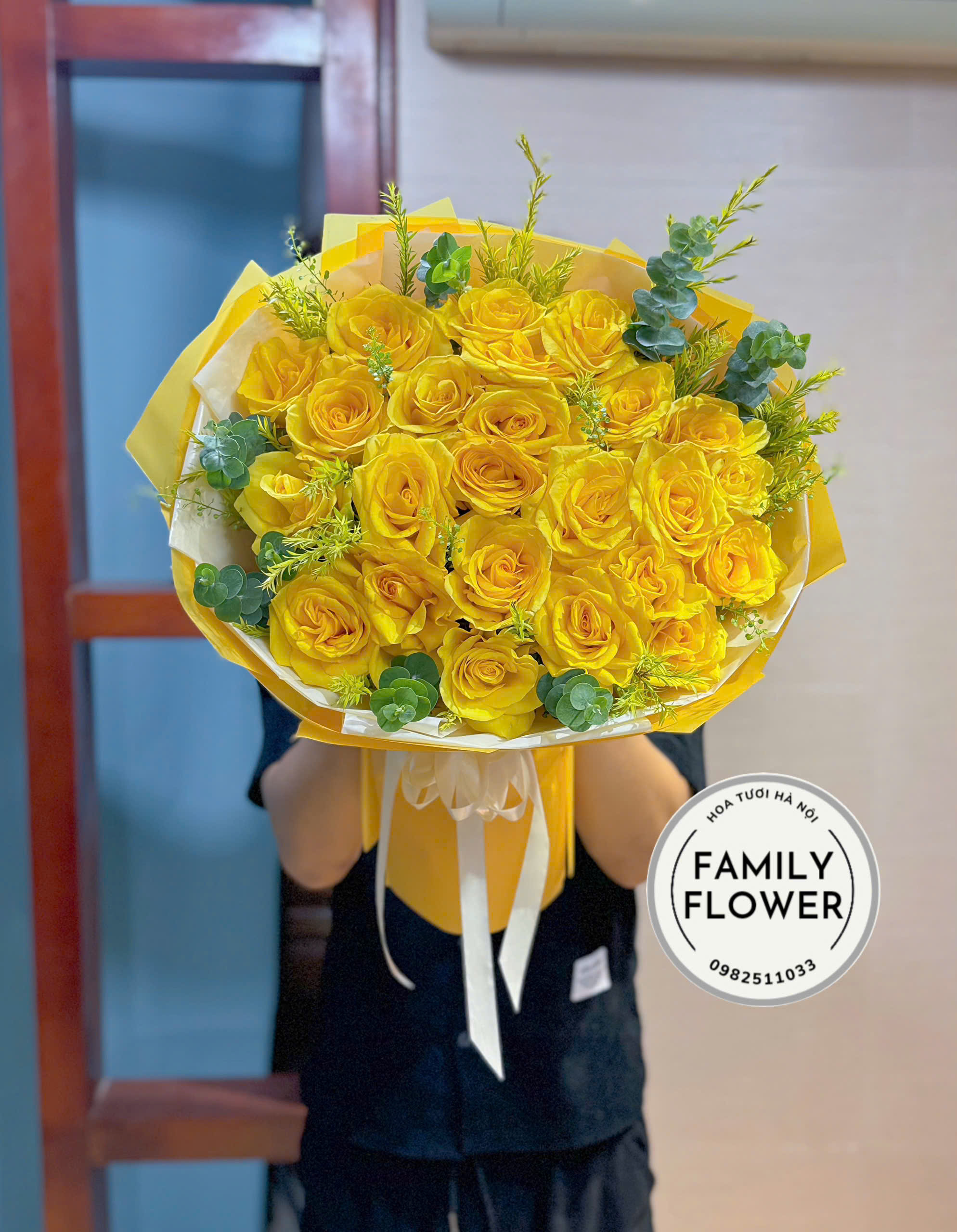 Bó hoa hồng vàng tặng sinh nhật bố , anh trai , bạn bè ở Hà Nội ! Hoa sinh nhật Hà Nội