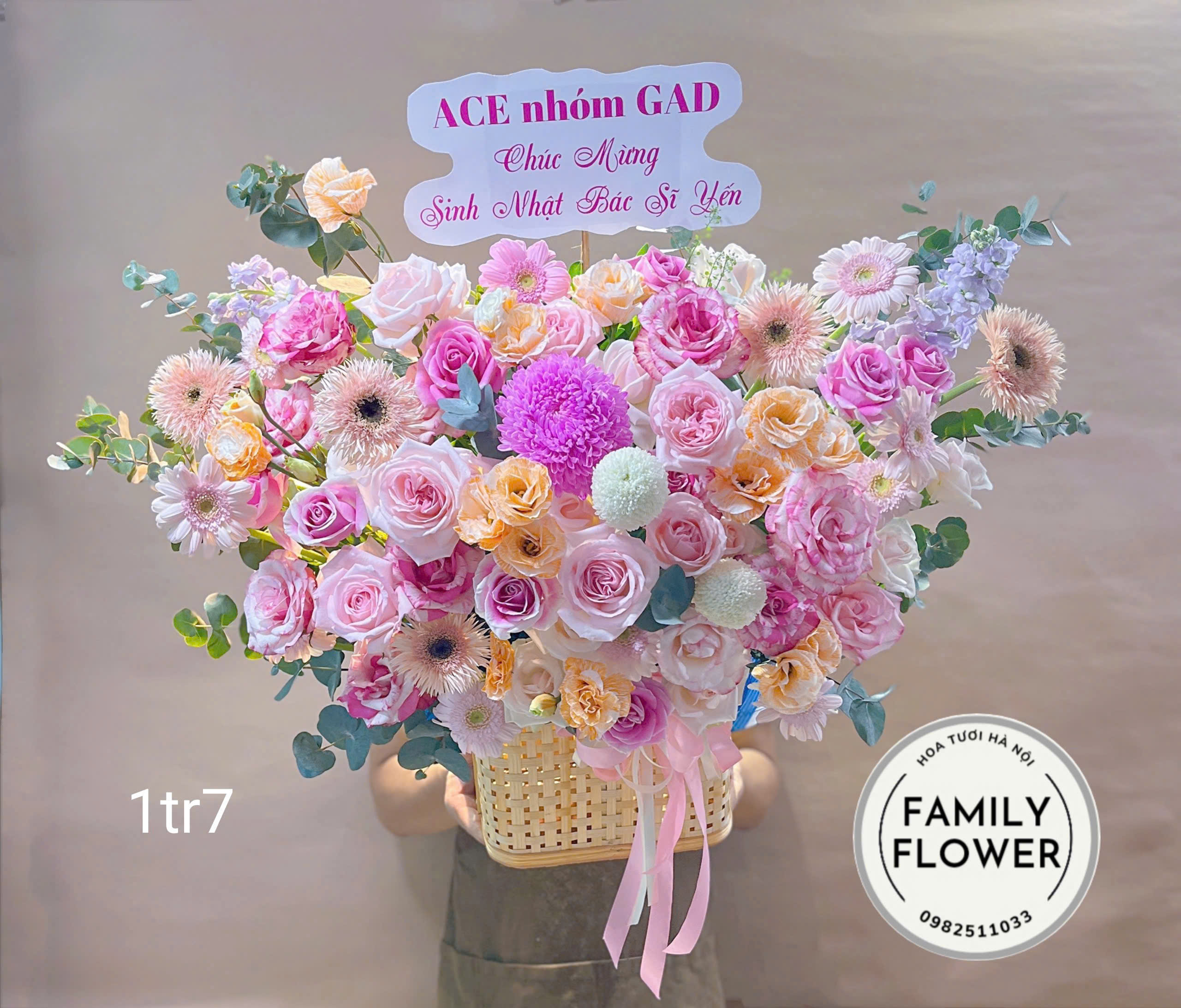 Gợi ý những mẫu lẵng hoa nhân ngày 20/10 ngày phụ nữa Việt Nam ! Mua hoa 20/10 tại Hà Nội ! Mua hoa online tại Ba Đình Hà Nội