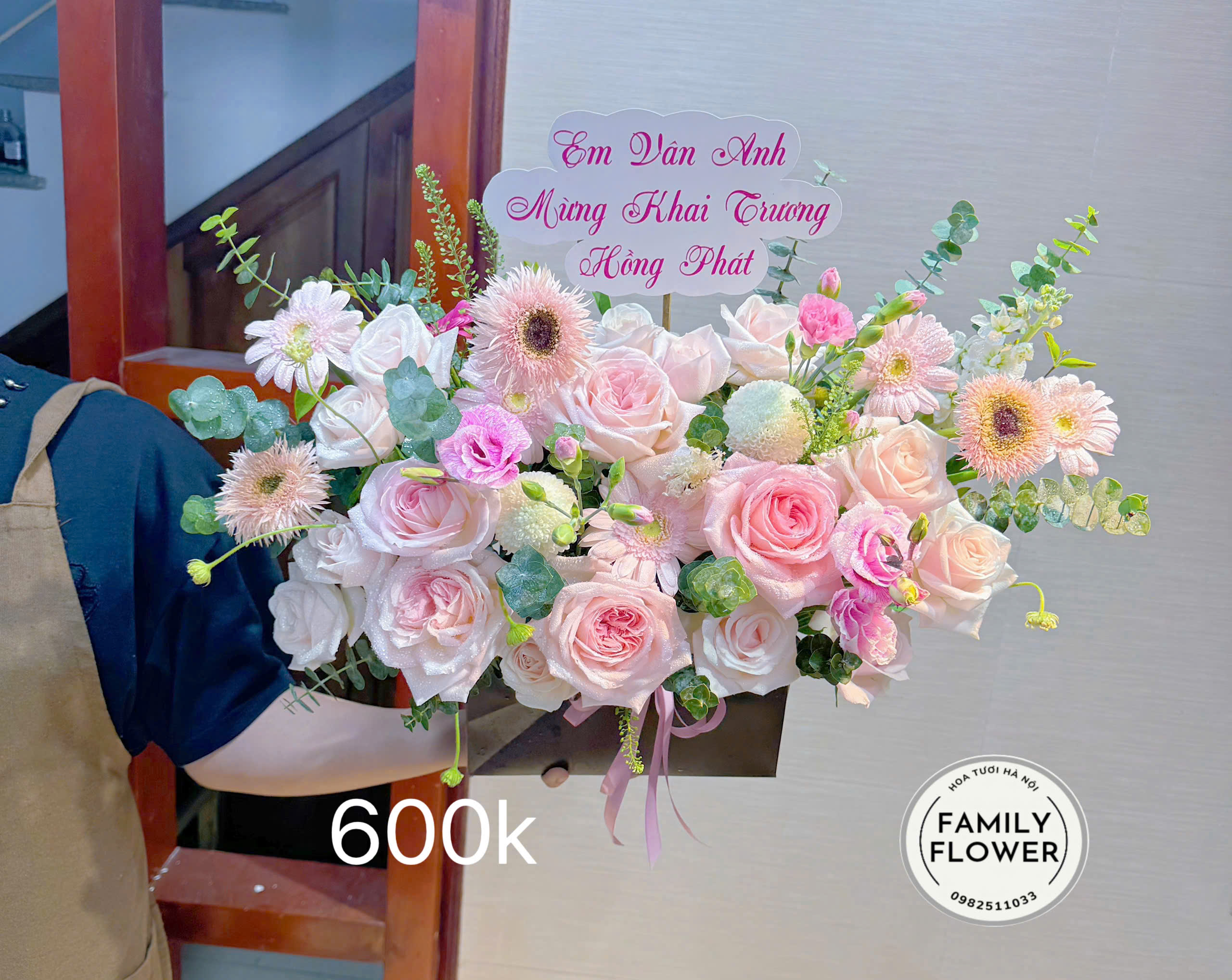 Gợi ý những mẫu lẵng hoa nhân ngày 20/10 ngày phụ nữa Việt Nam ! Mua hoa 20/10 tại Hà Nội ! Mua hoa online tại Ba Đình Hà Nội