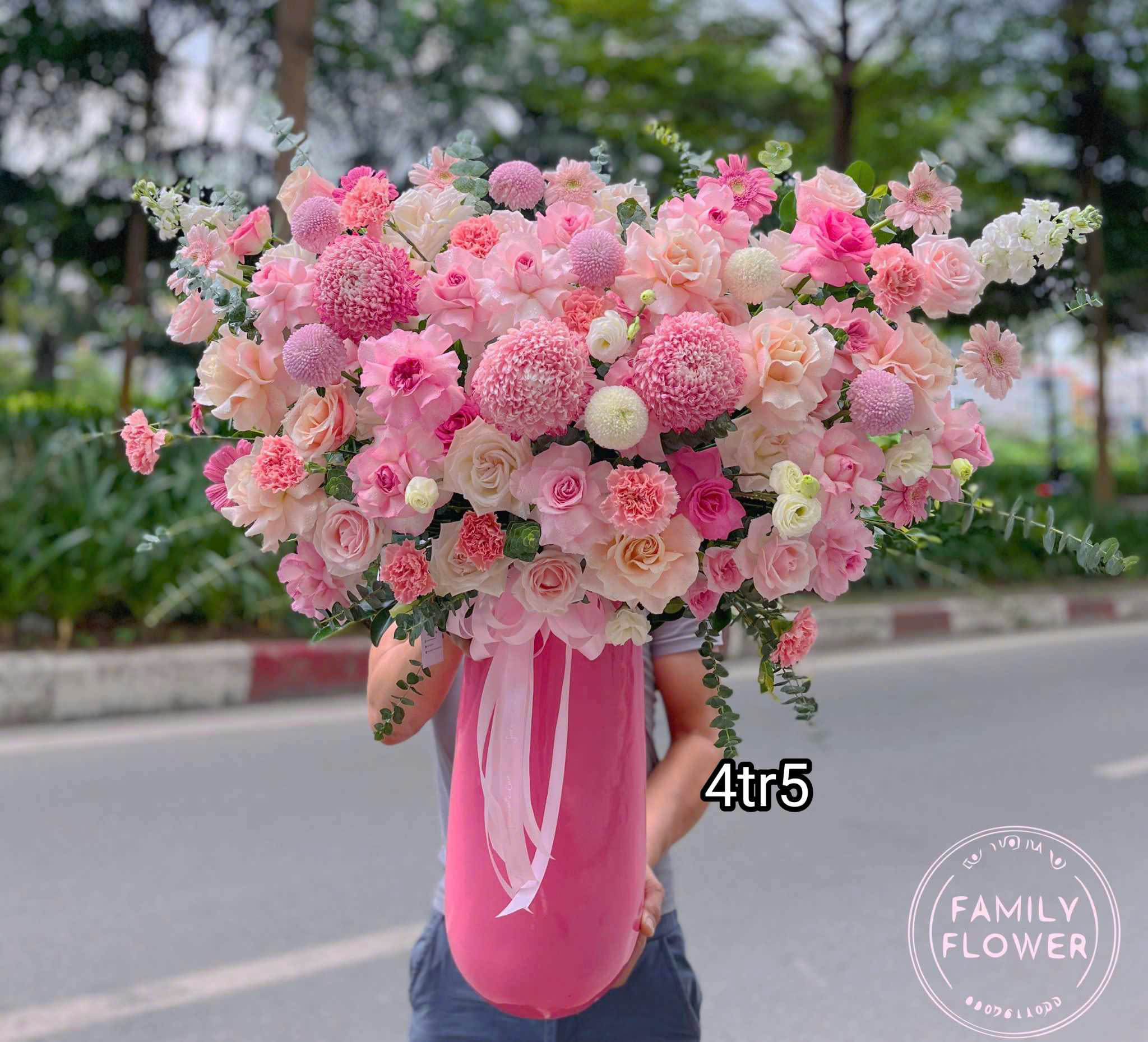 Đa dạng những mẫu bình hoa cho 20/10 để tặng người thân, thương tại Hà Nội ! Hoa 20/10 tại Hà Nội ! Mua hoa online tại Hà Nội