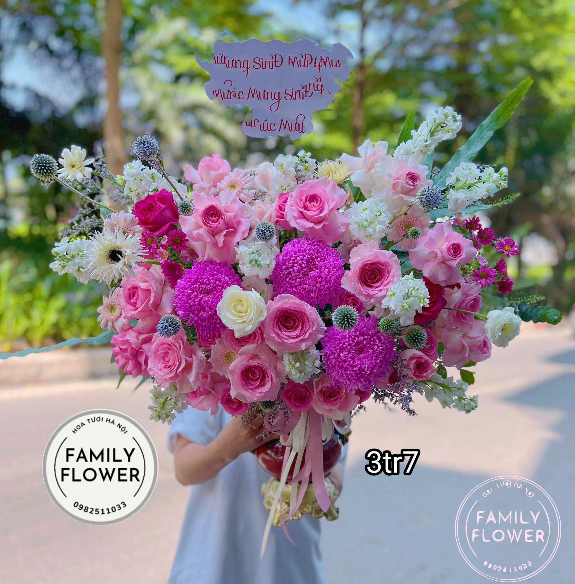 Đa dạng những mẫu bình hoa cho 20/10 để tặng người thân, thương tại Hà Nội ! Hoa 20/10 tại Hà Nội ! Mua hoa online tại Hà Nội