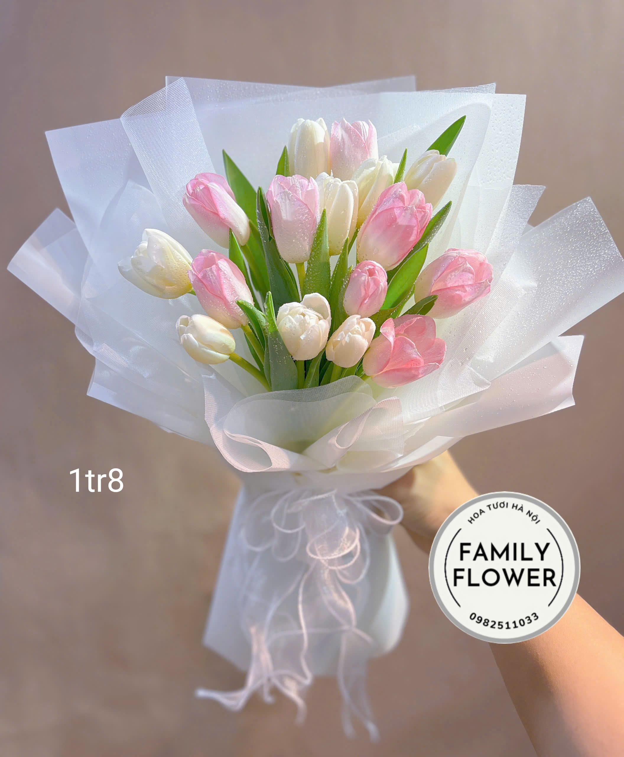 Tổng hợp những mẫu tulip siêu sinh tặng nhân dịp 20/10 tại Hà Nội, đừng nên bỏ lỡ nhé ! Hoa 20/10 đẹp tại Hà Nội ! Mua hoa online tại Hà Nội