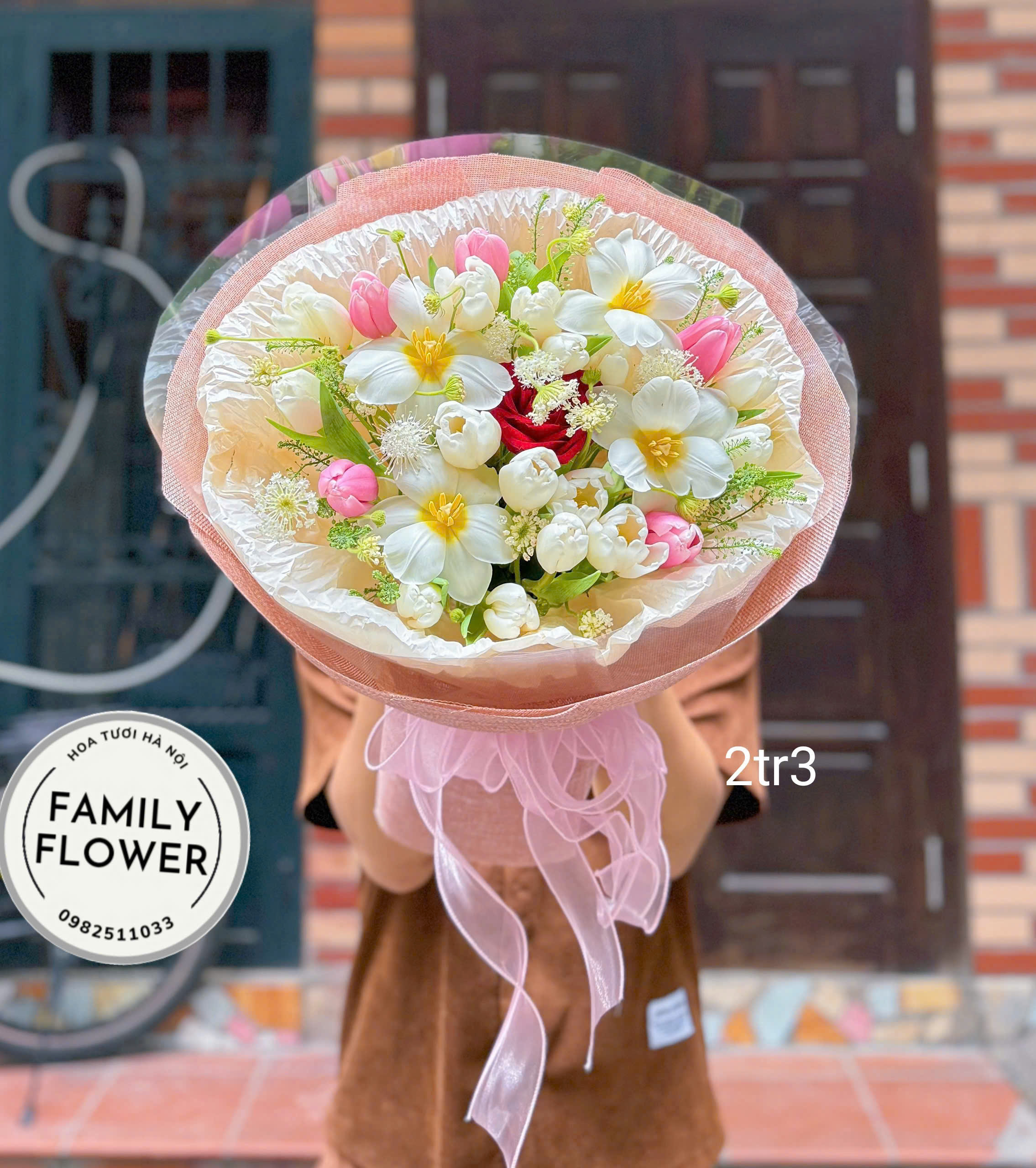 Tổng hợp những mẫu tulip siêu sinh tặng nhân dịp 20/10 tại Hà Nội, đừng nên bỏ lỡ nhé ! Hoa 20/10 đẹp tại Hà Nội ! Mua hoa online tại Hà Nội