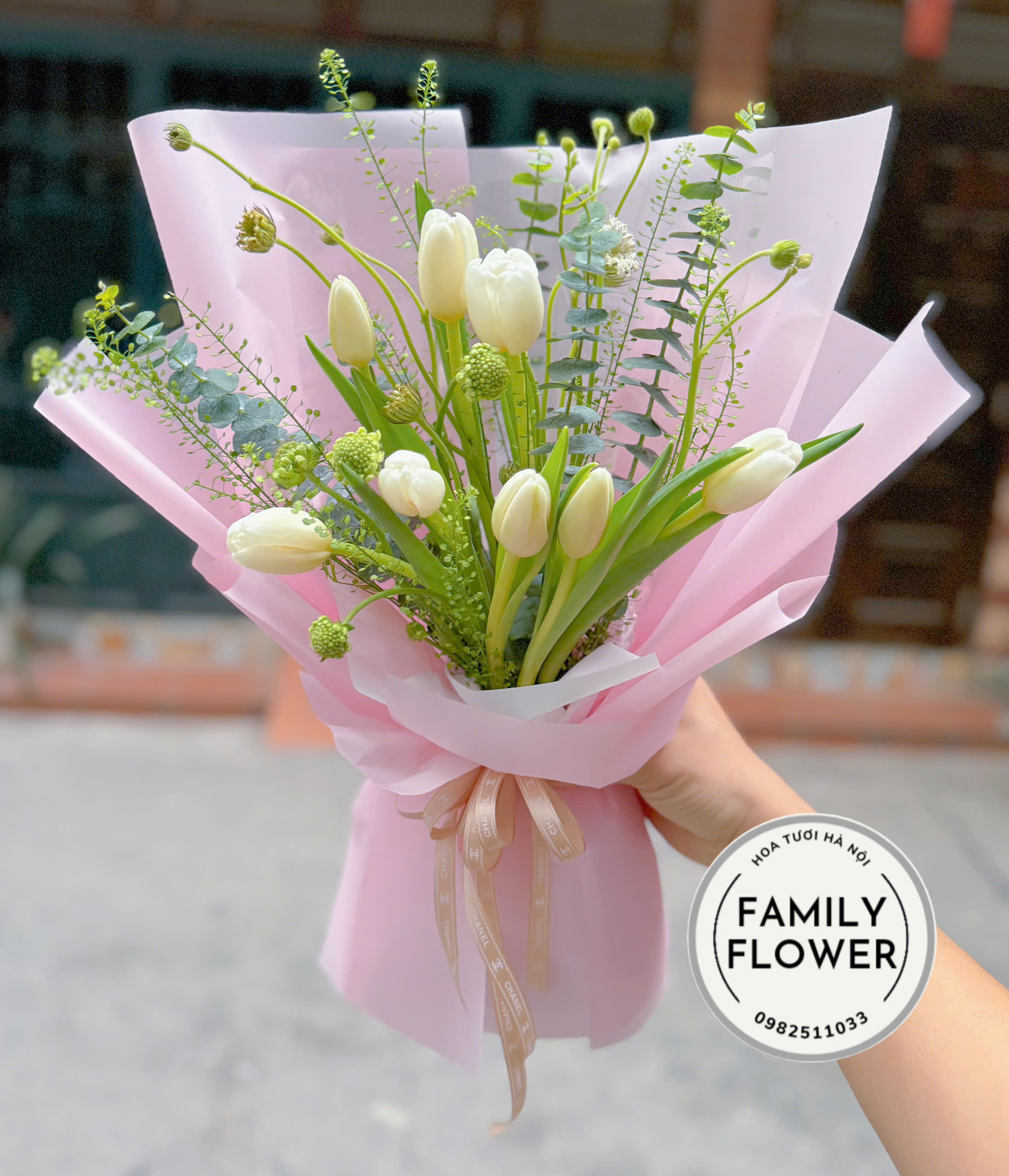 Bó hoa tulip trắng tặng sinh nhật bạn gái quận Tây Hồ  Hà Nội ! Mua hoa tulip Hà Nội