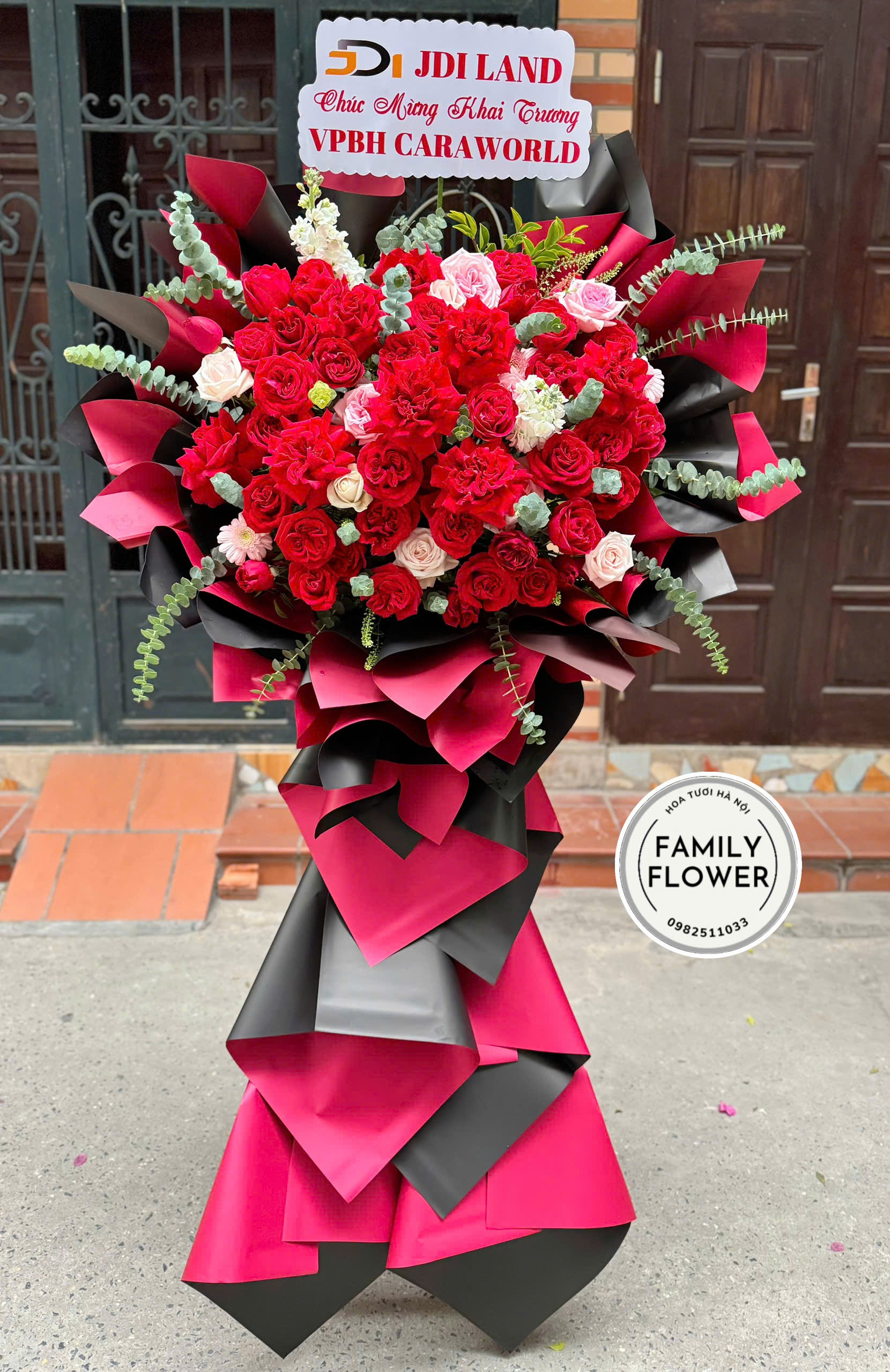 Kệ hoa tone đỏ mừng khai trương quận Đống Đa , Thanh Xuân Hà Nội ! Hoa khai trương Đống Đa