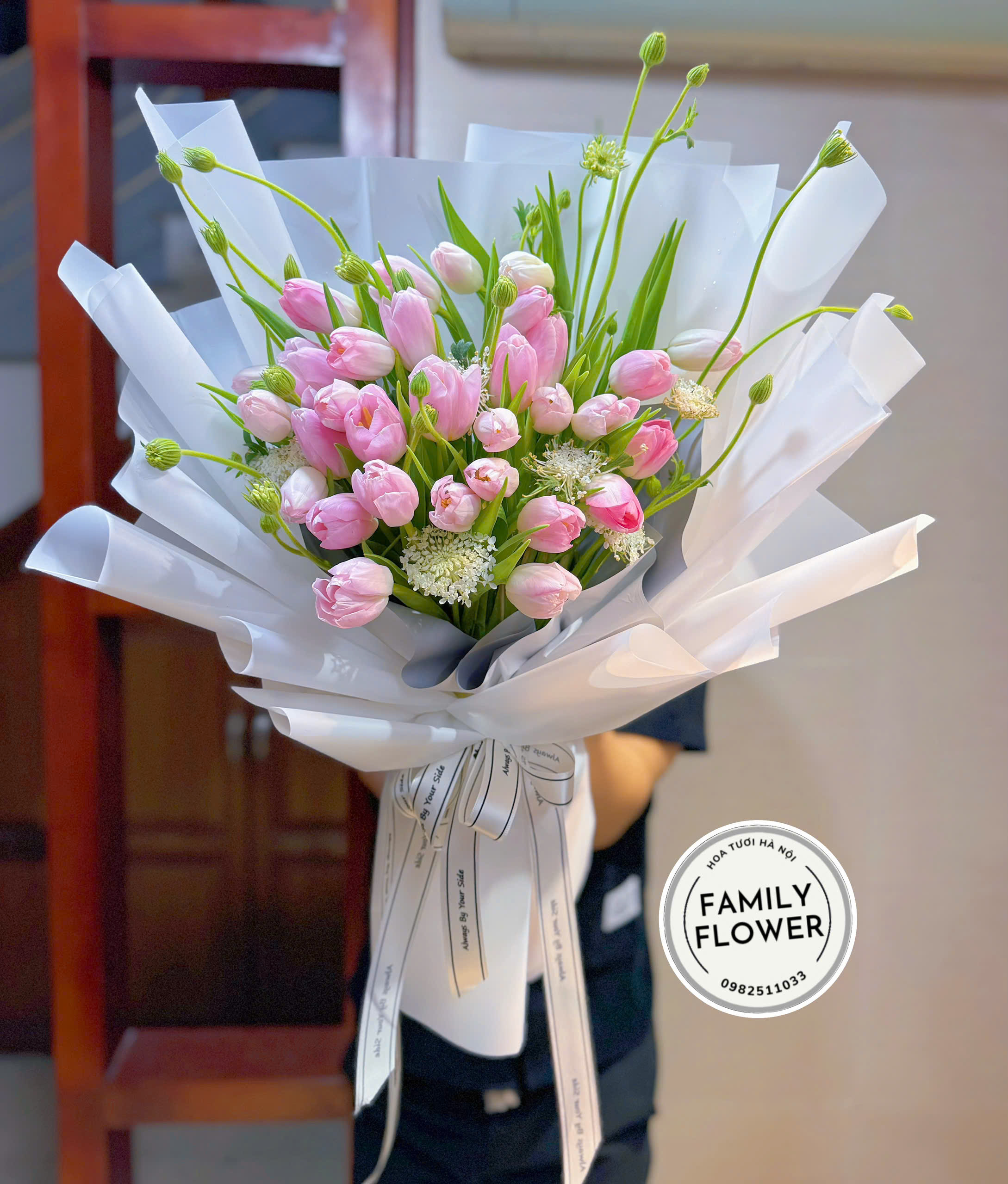 Bó hoa tulip tặng ngươi yêu nhân dịp 8 tháng 3 ! Hoa 8 tháng 3 tặng người yêu ở Hà Nội