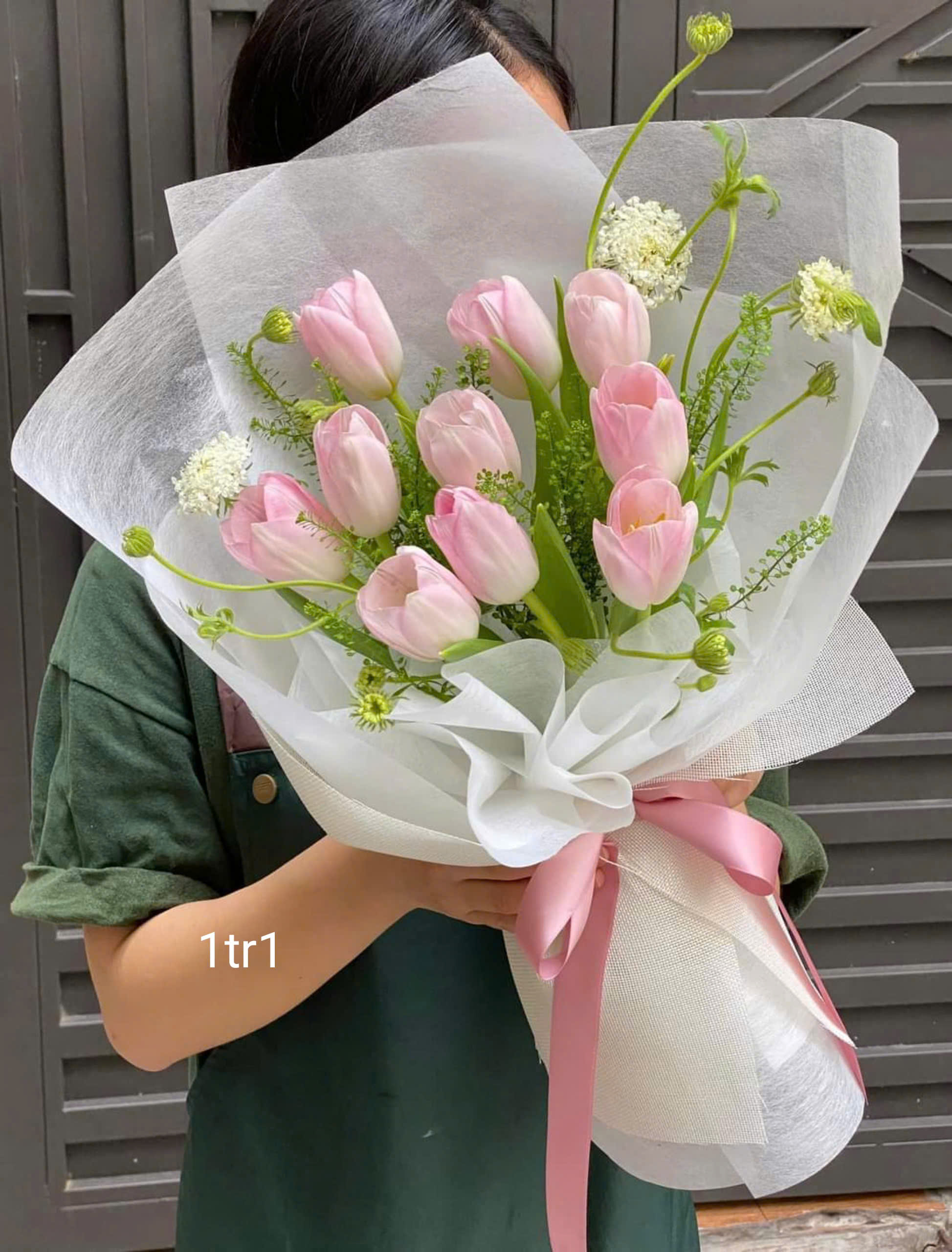 Các mẫu hoa tulip nhân dịp 8/3 tặng mẹ, vợ, người yêu ,... tại Hà Nội ! Hoa tulip đẹp Hà Nội ! Mua hoa online tại Hà Nội nhà family Flower