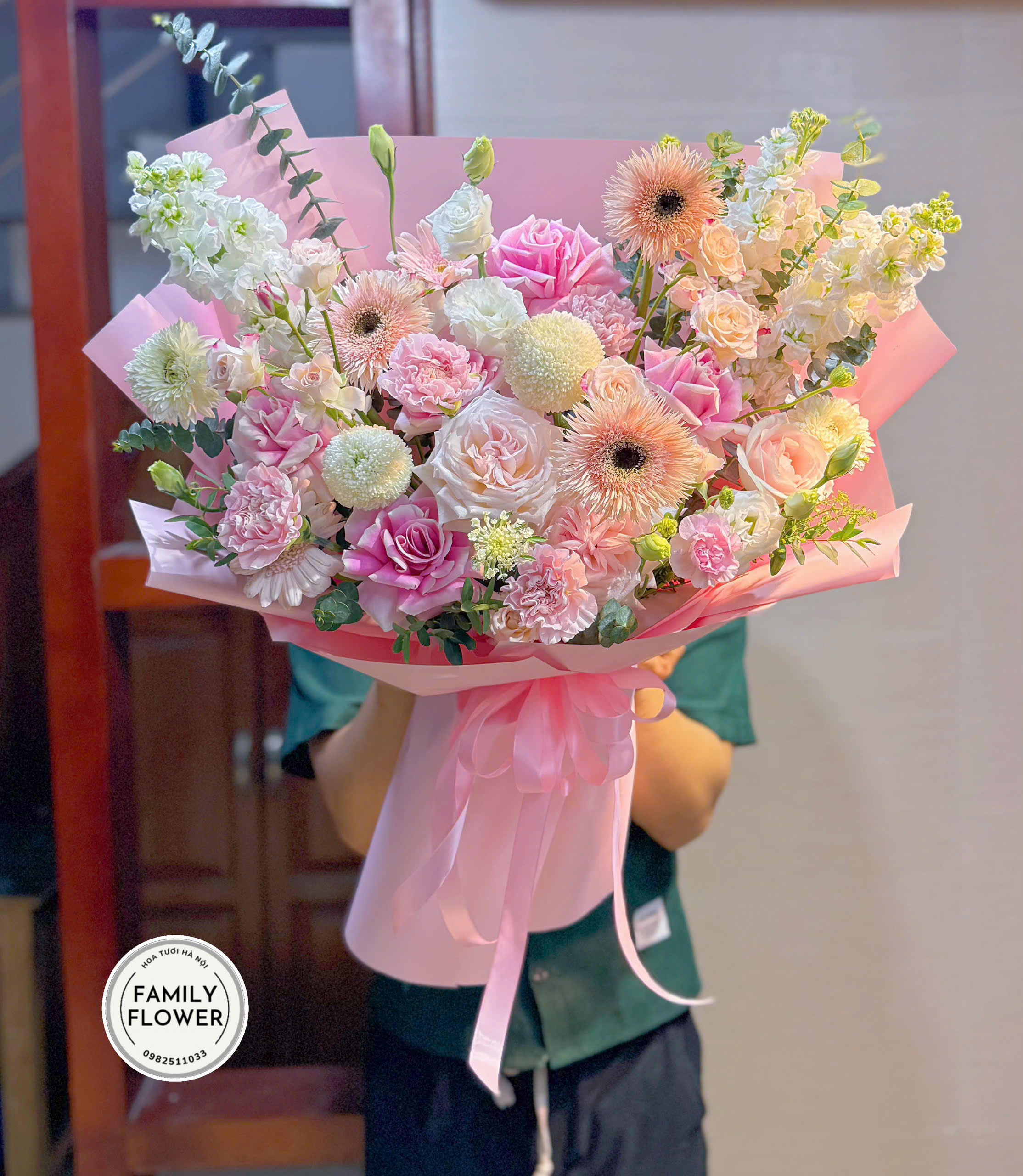Bó hoa tone hồng tặng chúc mừng sinh nhật tại Hà Nội