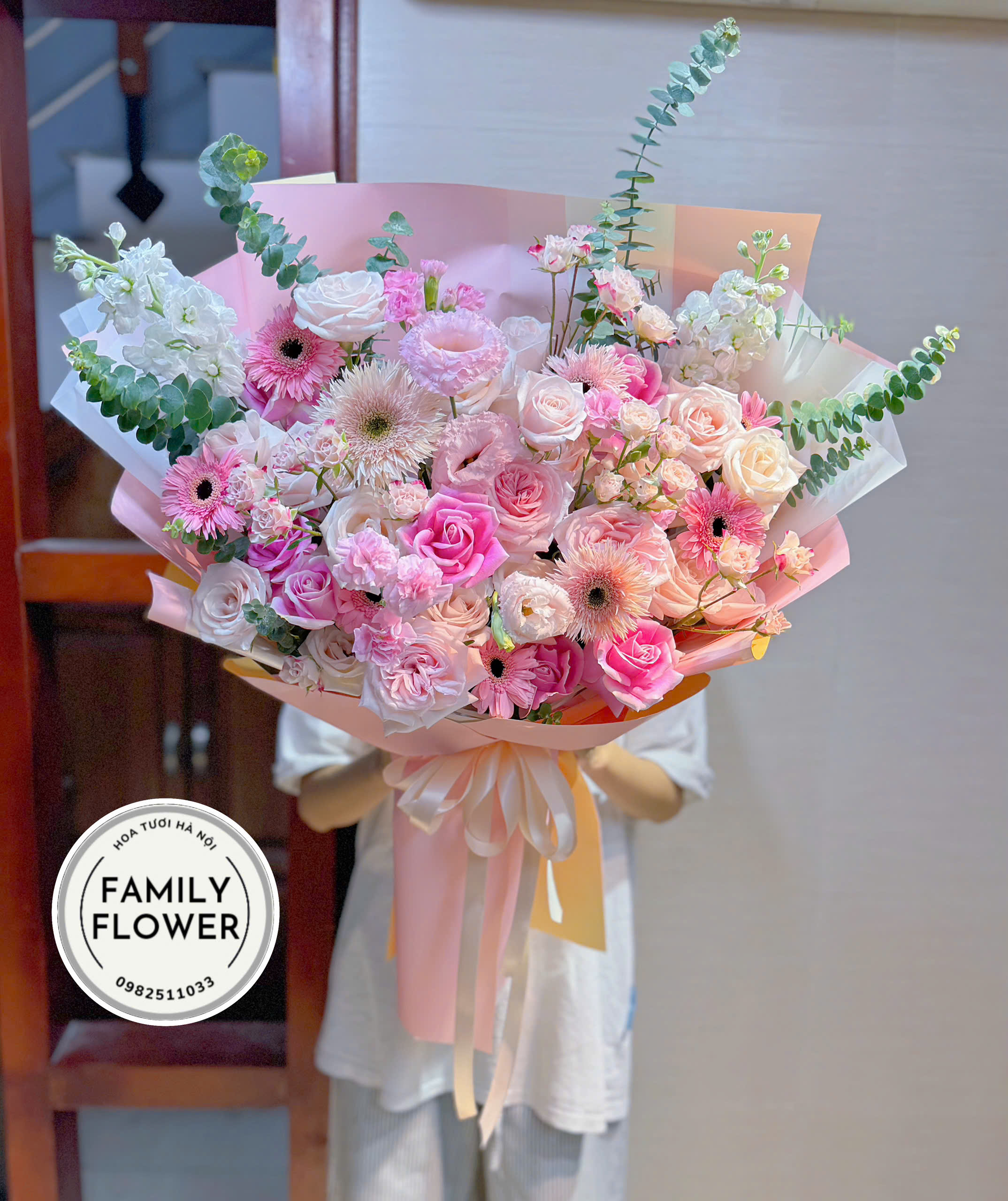 Bó hoa tặng sinh nhật mẹ ở quận Hoàn Kiếm Hà Nội ! Hoa sinh nhật Hoàn Kiếm