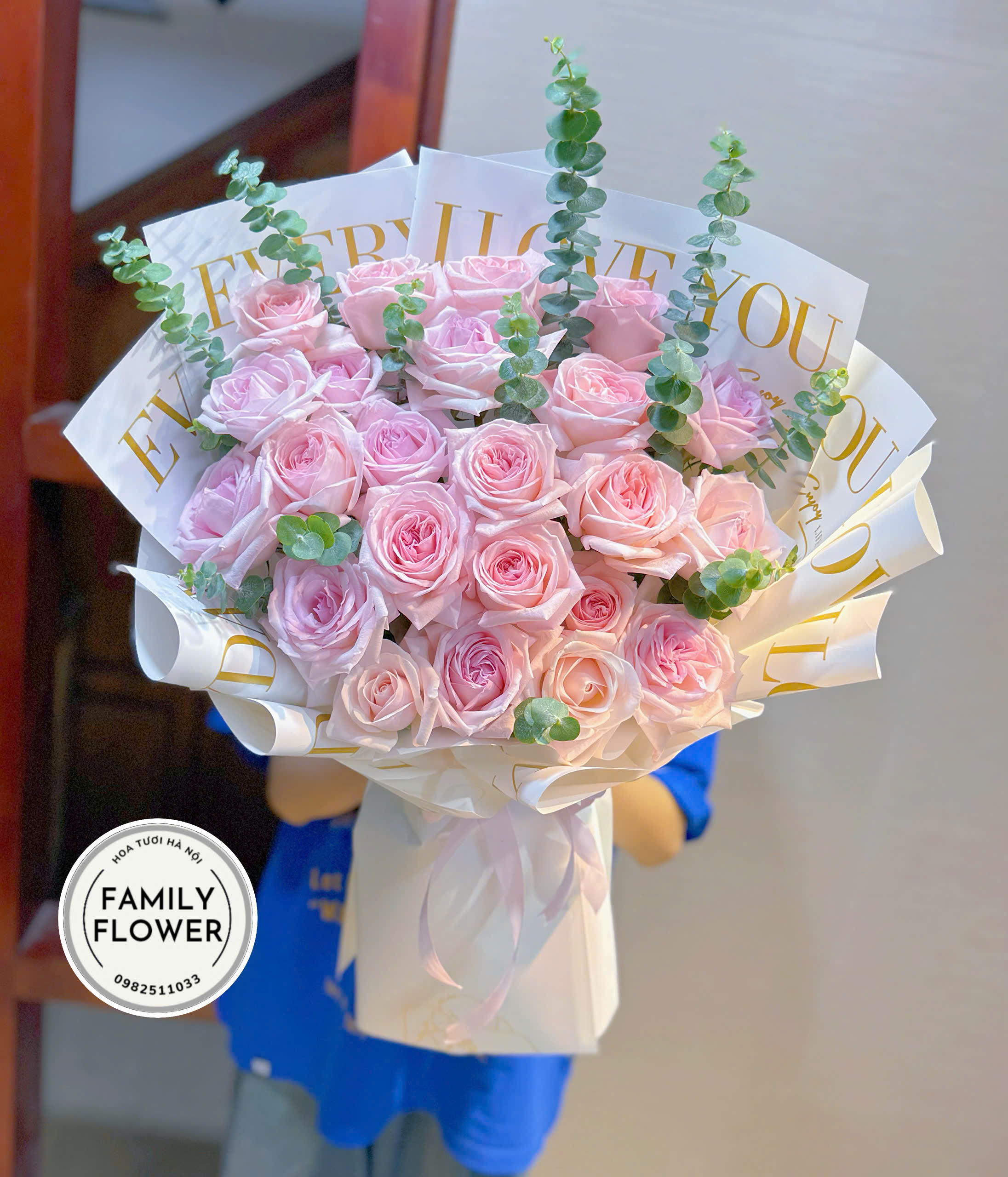 Bó hoa hồng ohara tặng bạn gái nhân dịp 20 thán 10 quận Cầu Giấy Hà Nội