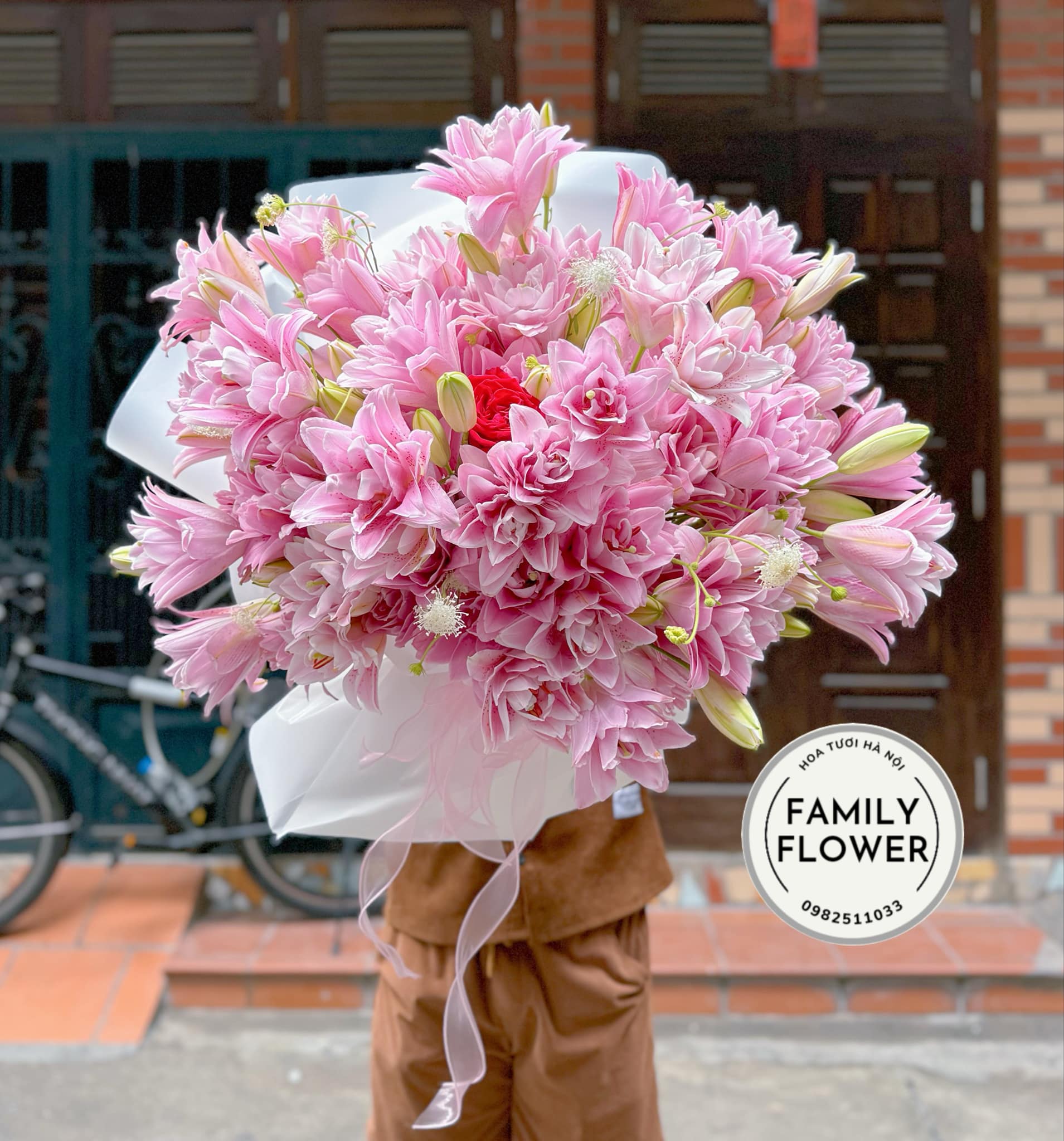 Gợi ý những mẫu hoa tươi nhân ngày 20/10 tặng vợ , mẹ, người yêu,... ! Hoa 20/10 tại Hà Nội ! Mua hoa online tại Hà Nội