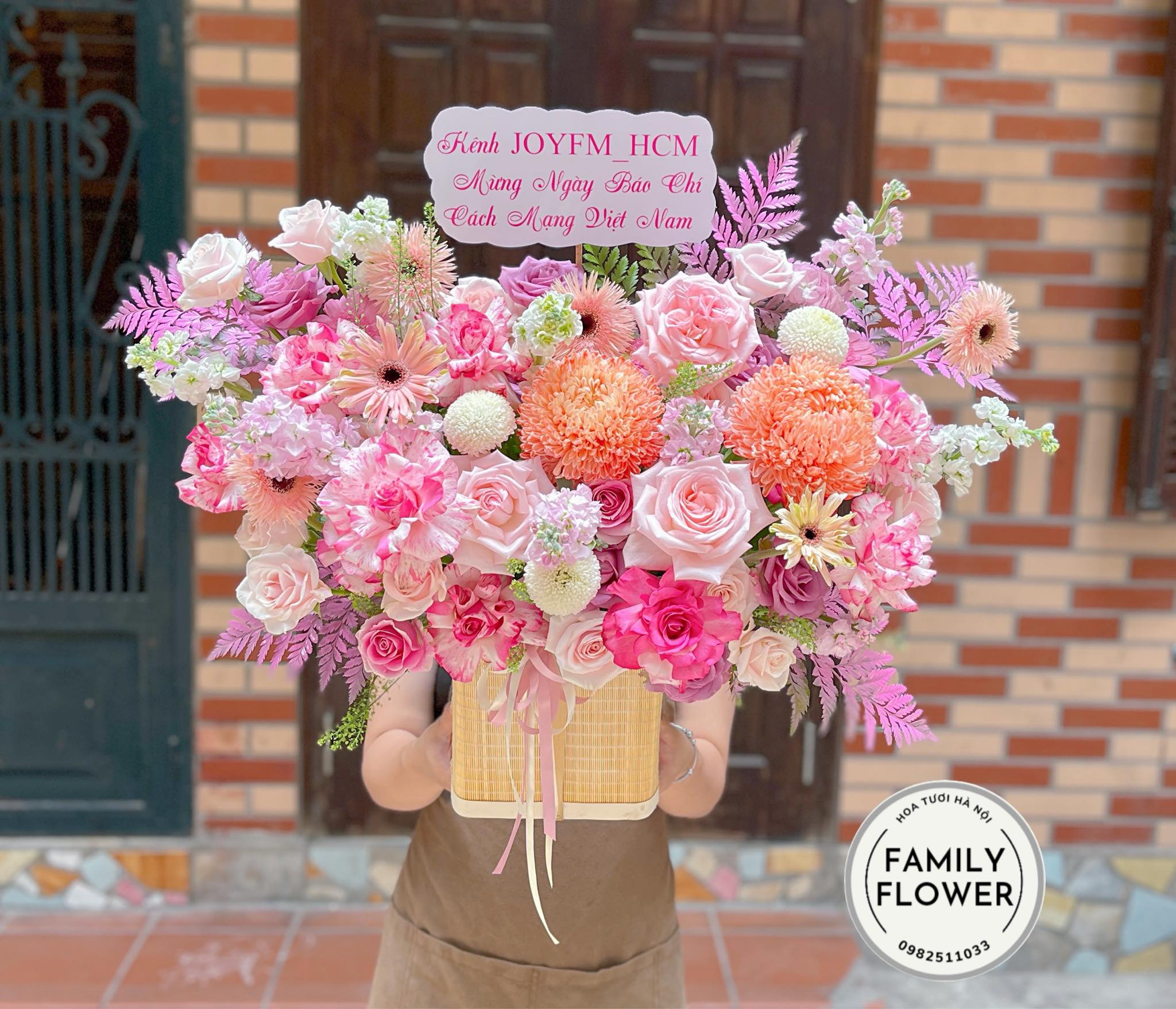 Gợi ý những đóa hoa tặng người yêu, vợ, mẹ nhân dịp sinh nhật hay những ngày lễ trọng đại tại quận Ba Đình Hà Nội nhé ! Mua hoa tươi online Hà Nội