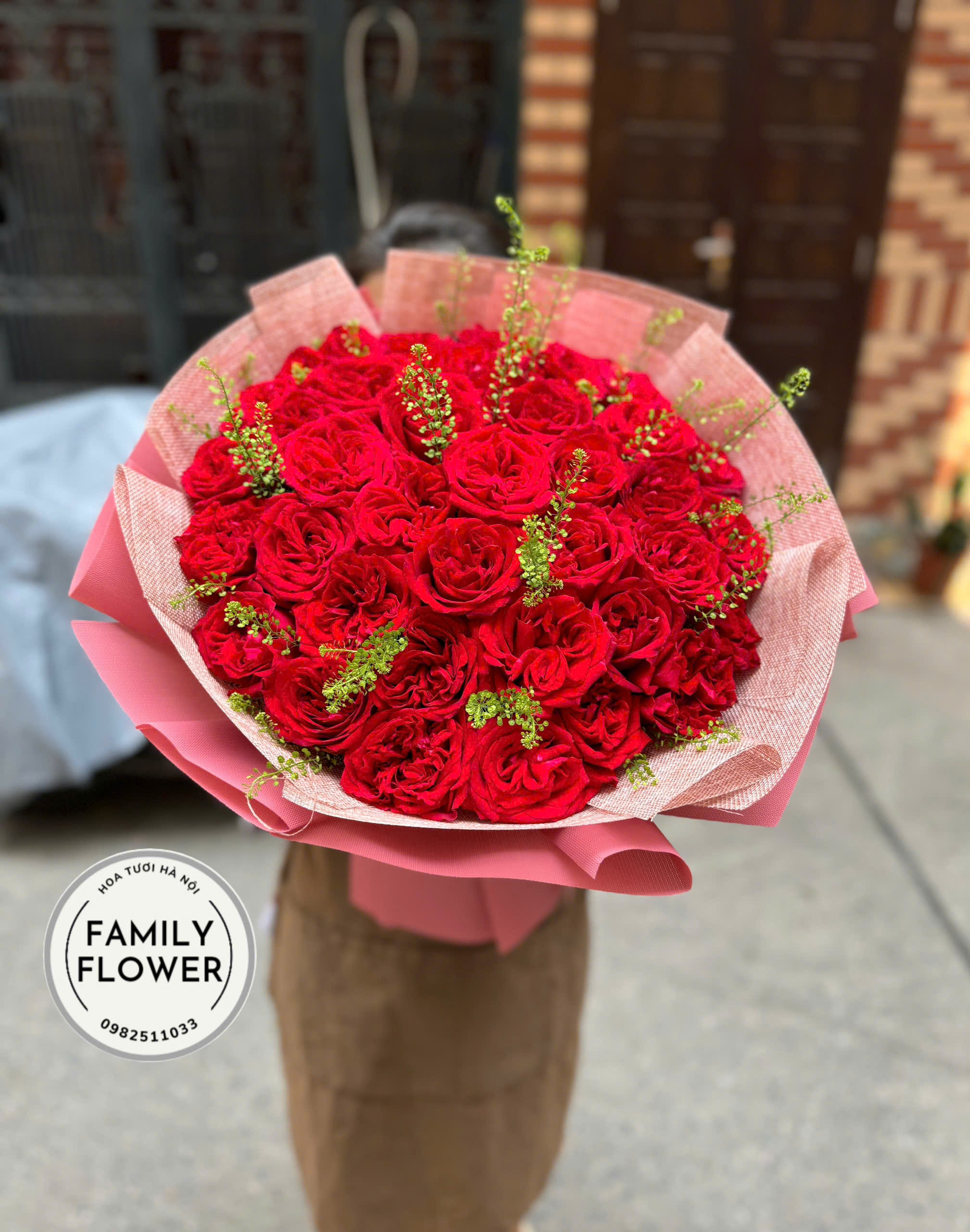 Bó hồng dỏ tặng 20/11 tại hà Nội