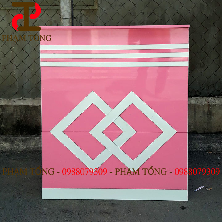 Quầy thu ngân mini nhựa đài loan dành cho shop quần áo