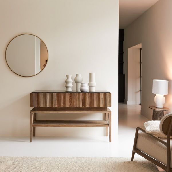 Công dụng và tác dụng của bàn console trong không gian nhỏ