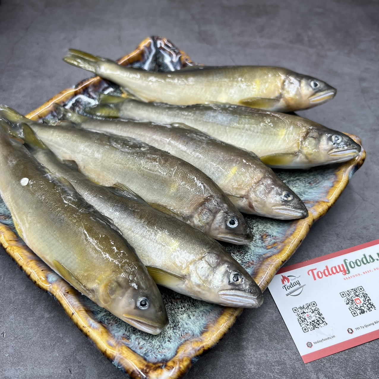 Cá hương Nhật có vị ngọt thịt tinh tế do sinh sống tại vùng suối tinh khiết