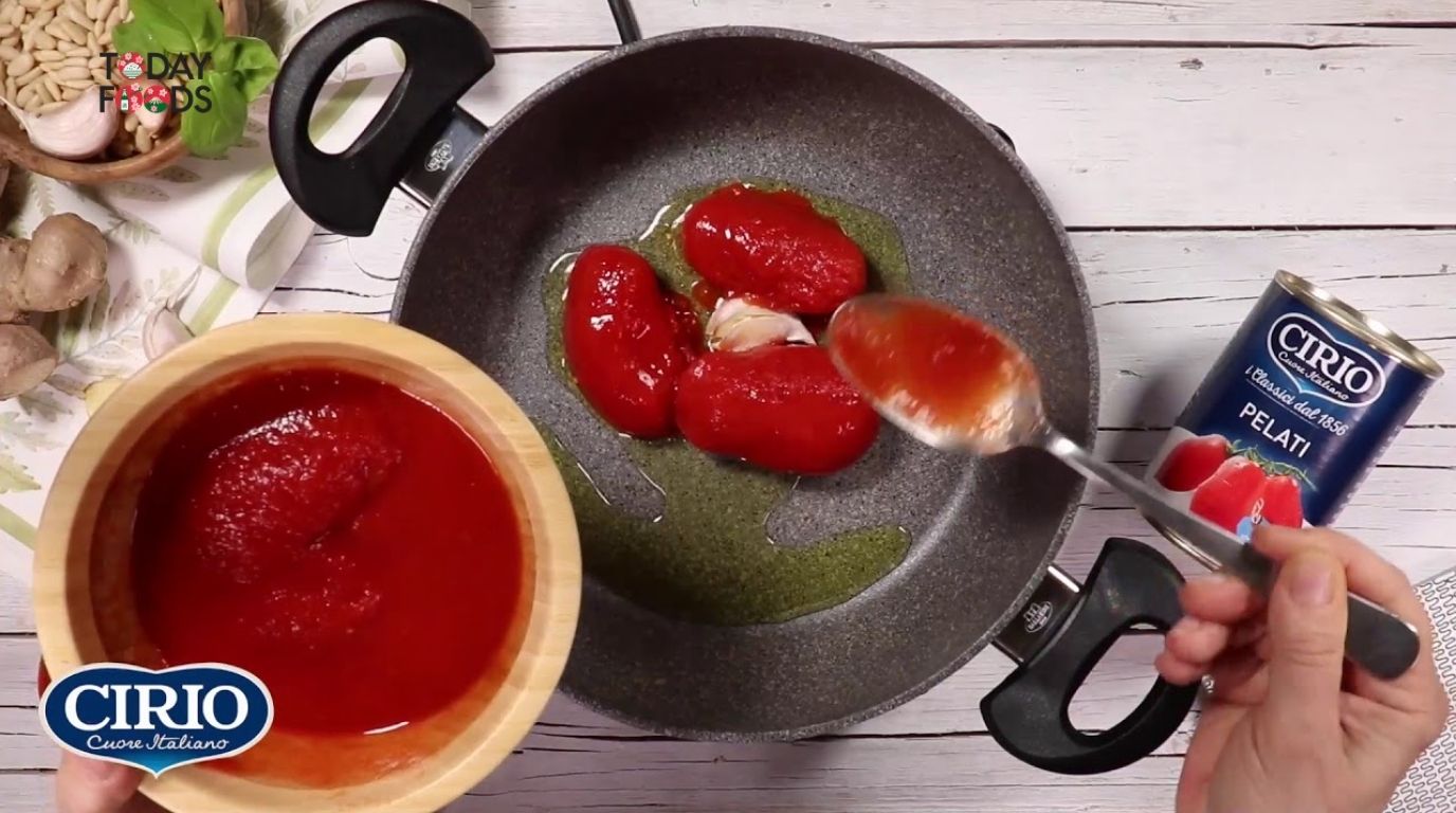 Cà Chua Bóc Vỏ Cirio Pelati dùng để làm gì