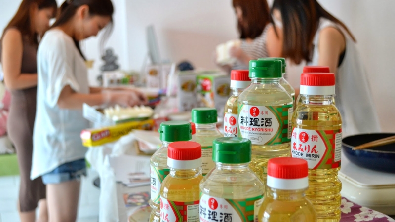 Hon Mirin Hinode 320ml Nhật Bản