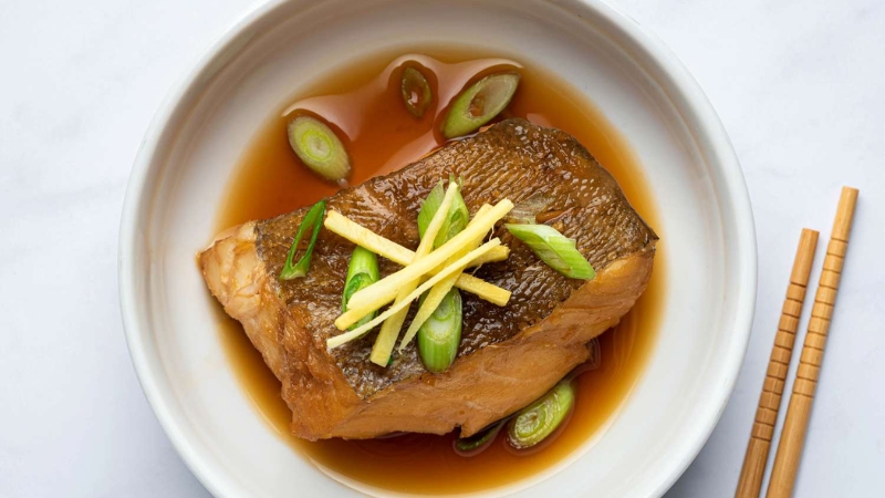 Rượu mirin dùng khử mùi tanh