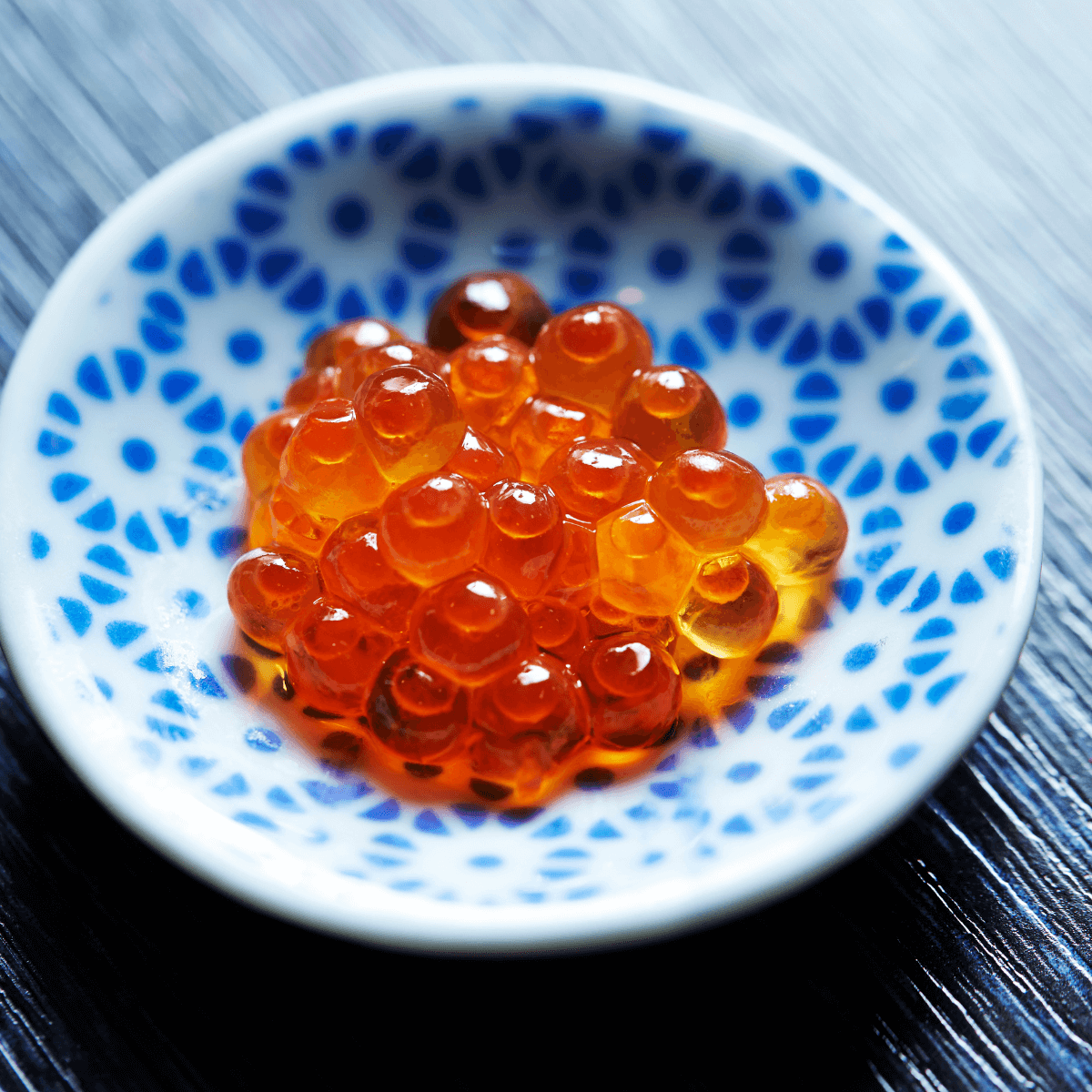 Trứng cá hồi ikura ngâm tương đậm đà, thơm ngon