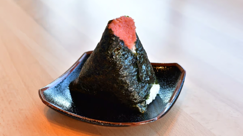 Cơm nắm Mentaiko Onigiri