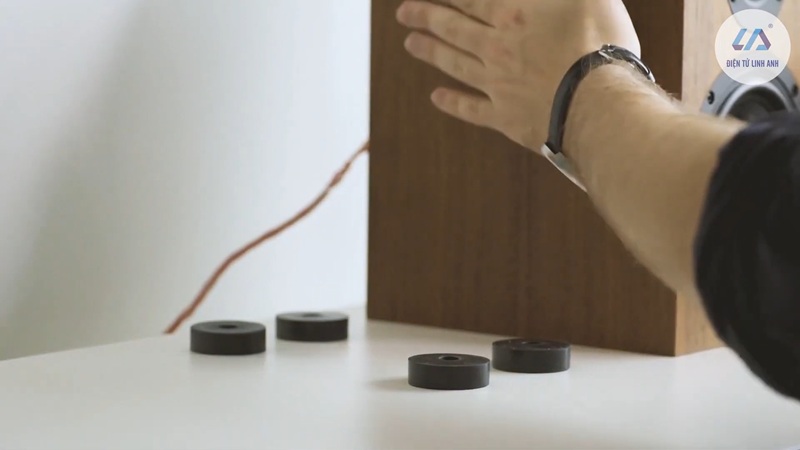 10 phụ kiện cần có để nâng cấp trải nghiệm nghe đĩa than 10