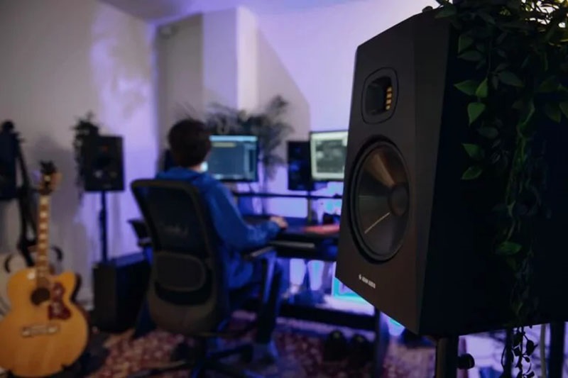 Loa Adam Audio T8V chính hãng