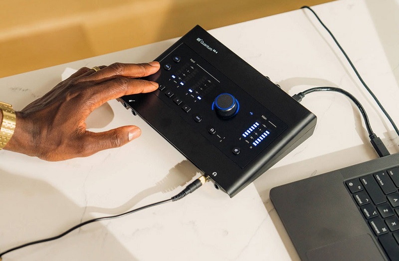 âm thanh của soundcard quantum es4