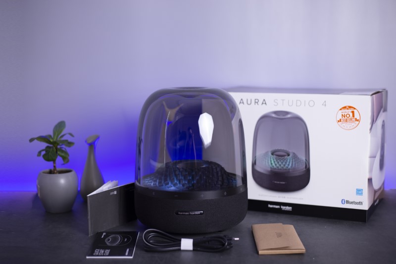 ảnh thực tế loa harman kardon aura 4