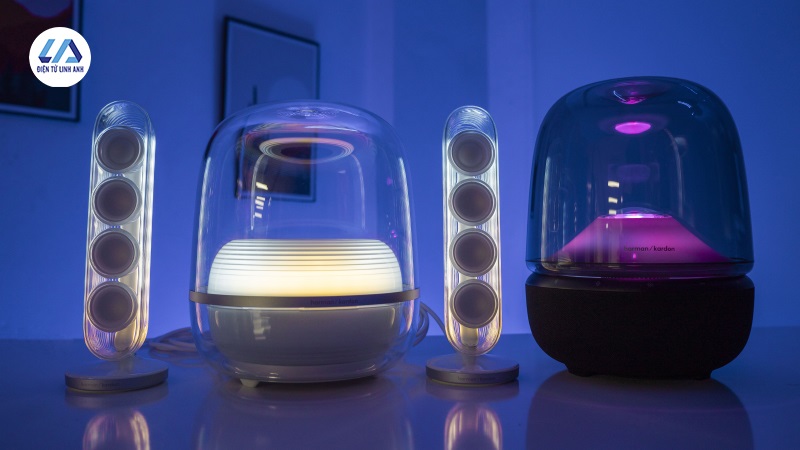 aura 5 vs soundsticks 5