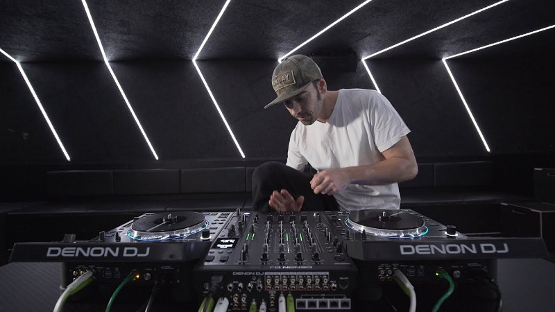 Mixer Denon X1850 prime