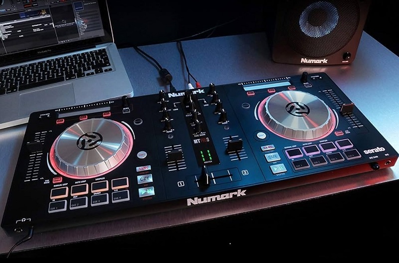 bàn dj giá rẻ numark mixtrack pro 3