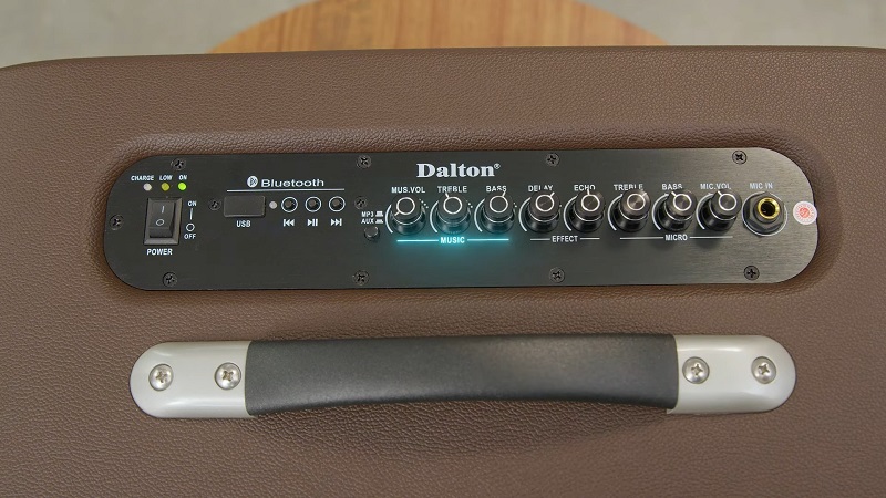 bảng điều khiển loa karaoke dalton