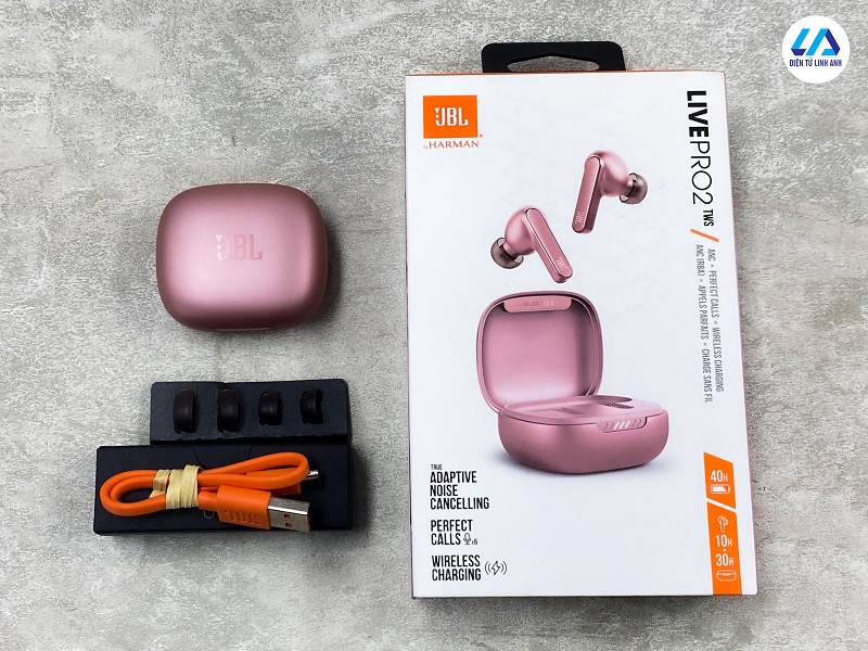 mở hộp tai jbl live pro 2
